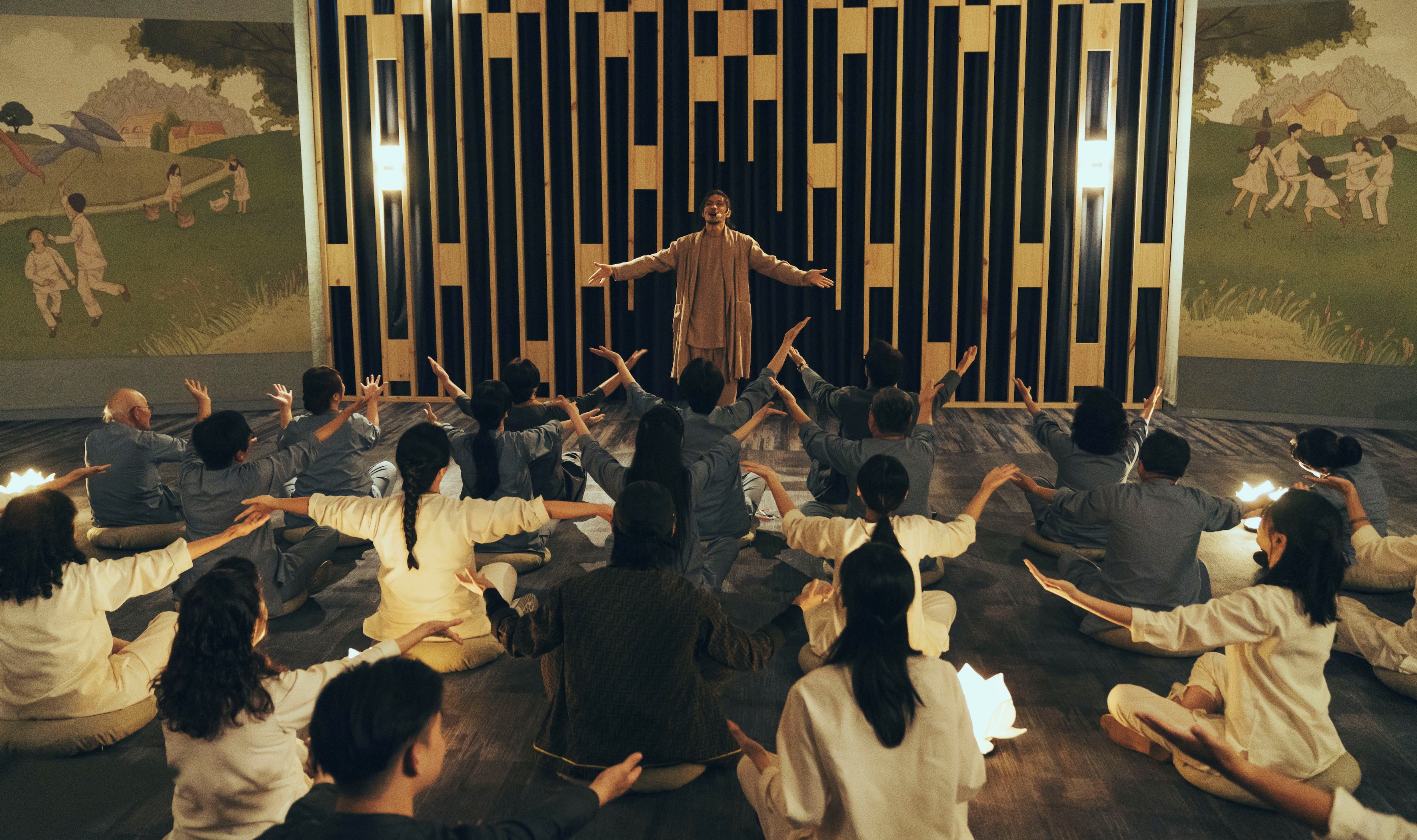 姚淳耀在《我願意》劇中飾演本生老師，是一名邪教教主。（圖：絡思本娛樂製作公司提供）