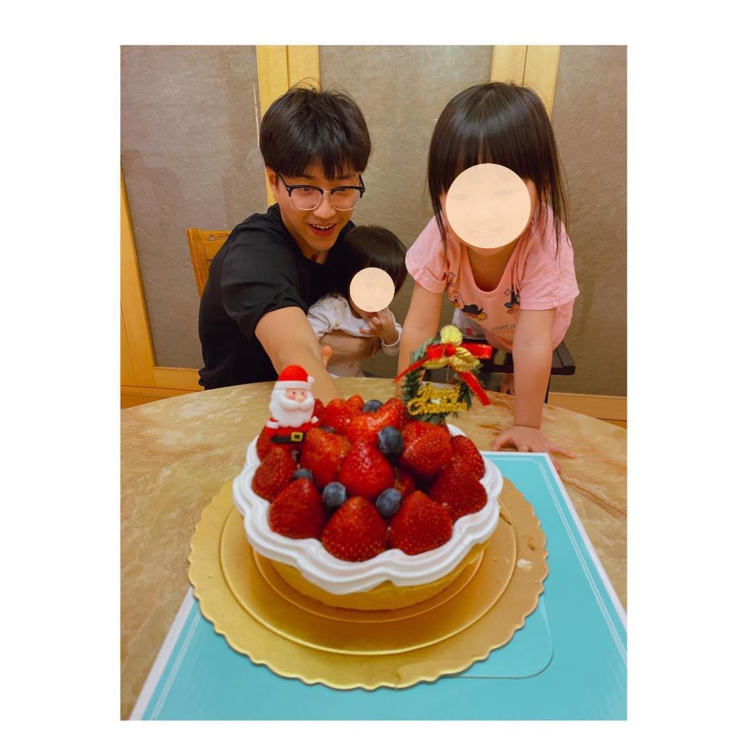 福原愛返日後,已有8個月不見江宏傑(中)與一兒一女。(翻攝自福原愛IG)
