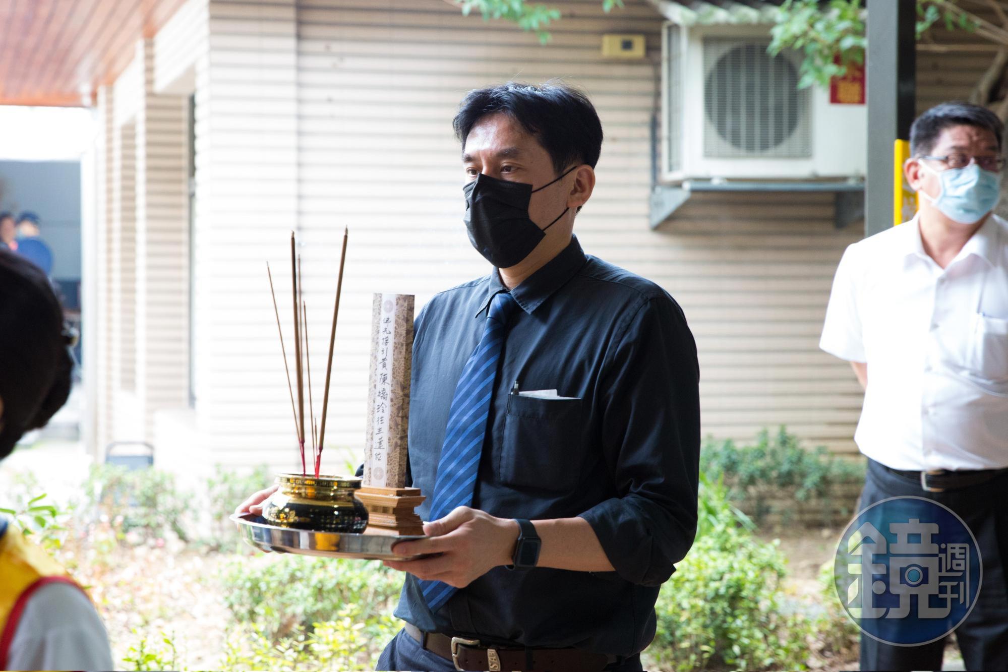 黃暐瀚不滿央視「亂改」我國選手代表隊名稱，遭到小粉紅出征嗆「活該你母親被撞死」，讓他忍不住發文回擊。（本刊資料照）