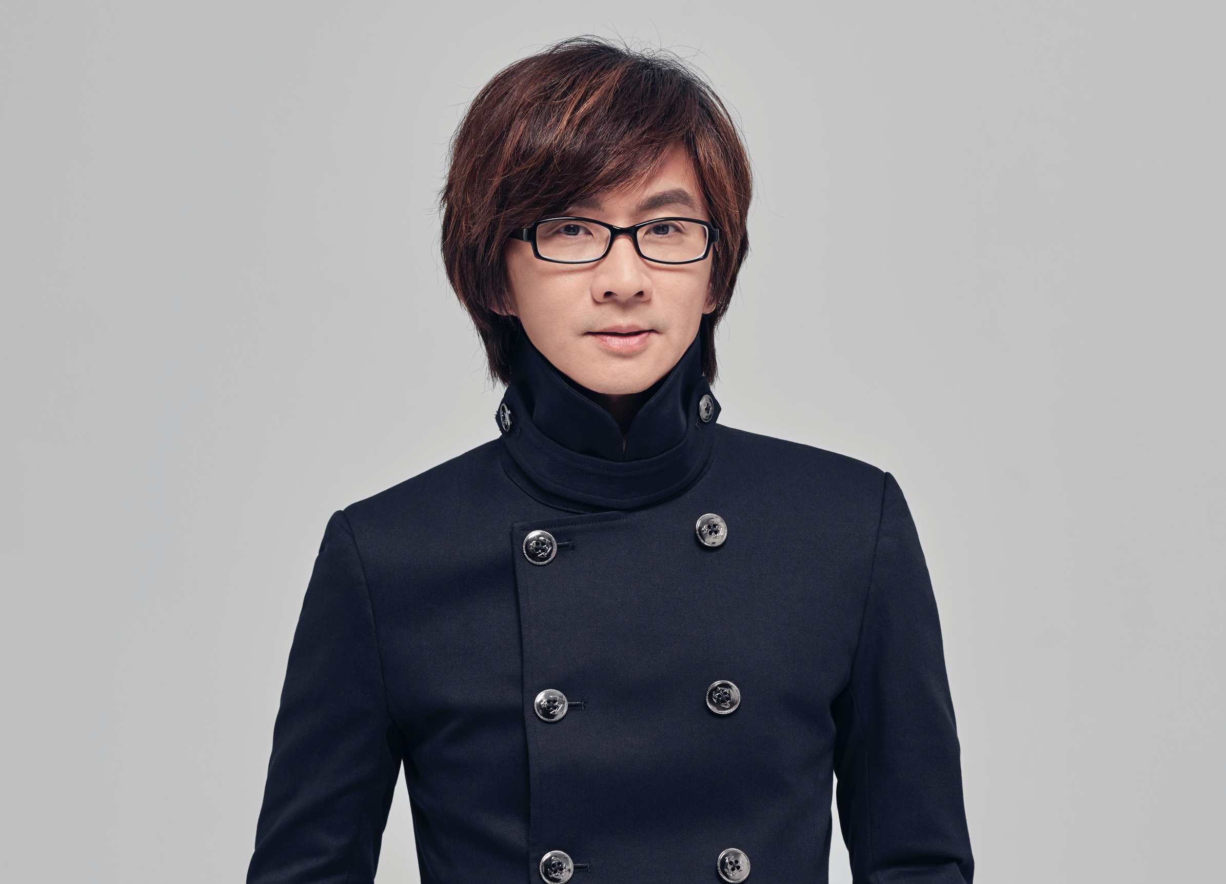 林隆璇回憶出道前，曾經歷一段投稿都不會被採用的日子。（ChillNoW短影音平台提供）