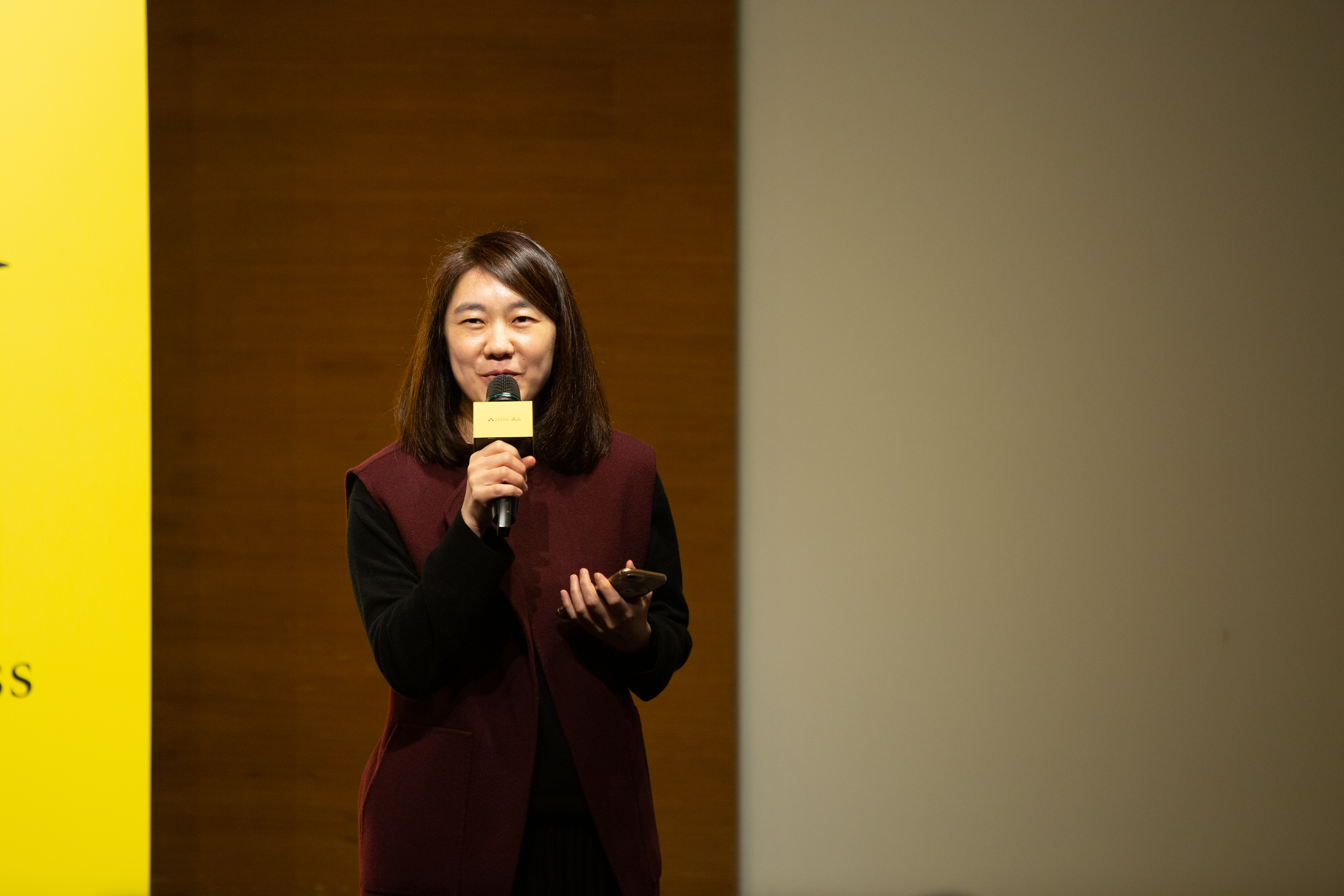 誠品創辦人吳清友於2017年7月逝世，之後由女兒吳旻潔接任董事長。