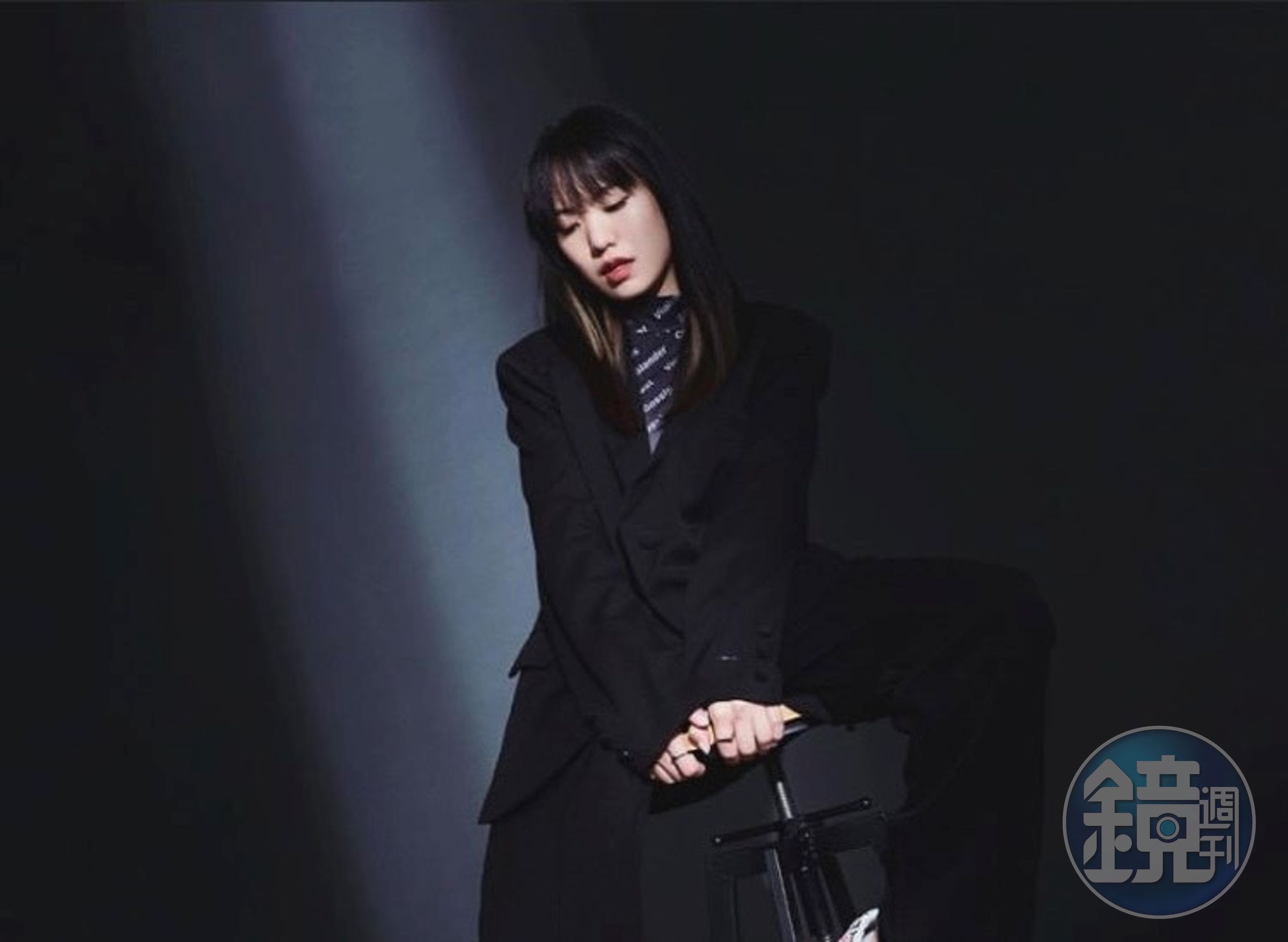 孫盛希在IG中上傳自己5月份的經紀酬勞明細，自嘲：「不要隨便嘗試當藝人」。（翻攝自IG）