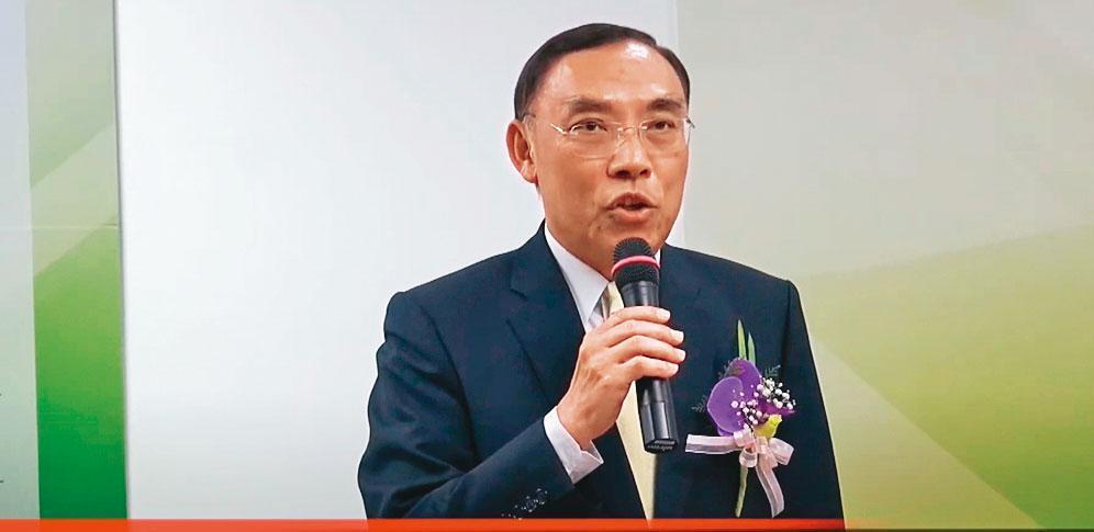 現任法務部長蔡清祥4年前擔任調查局長時，在北投焚化爐主持毒品銷毀儀式，其中3萬顆一粒眠被假貨調包。（翻攝調查局YouTube）