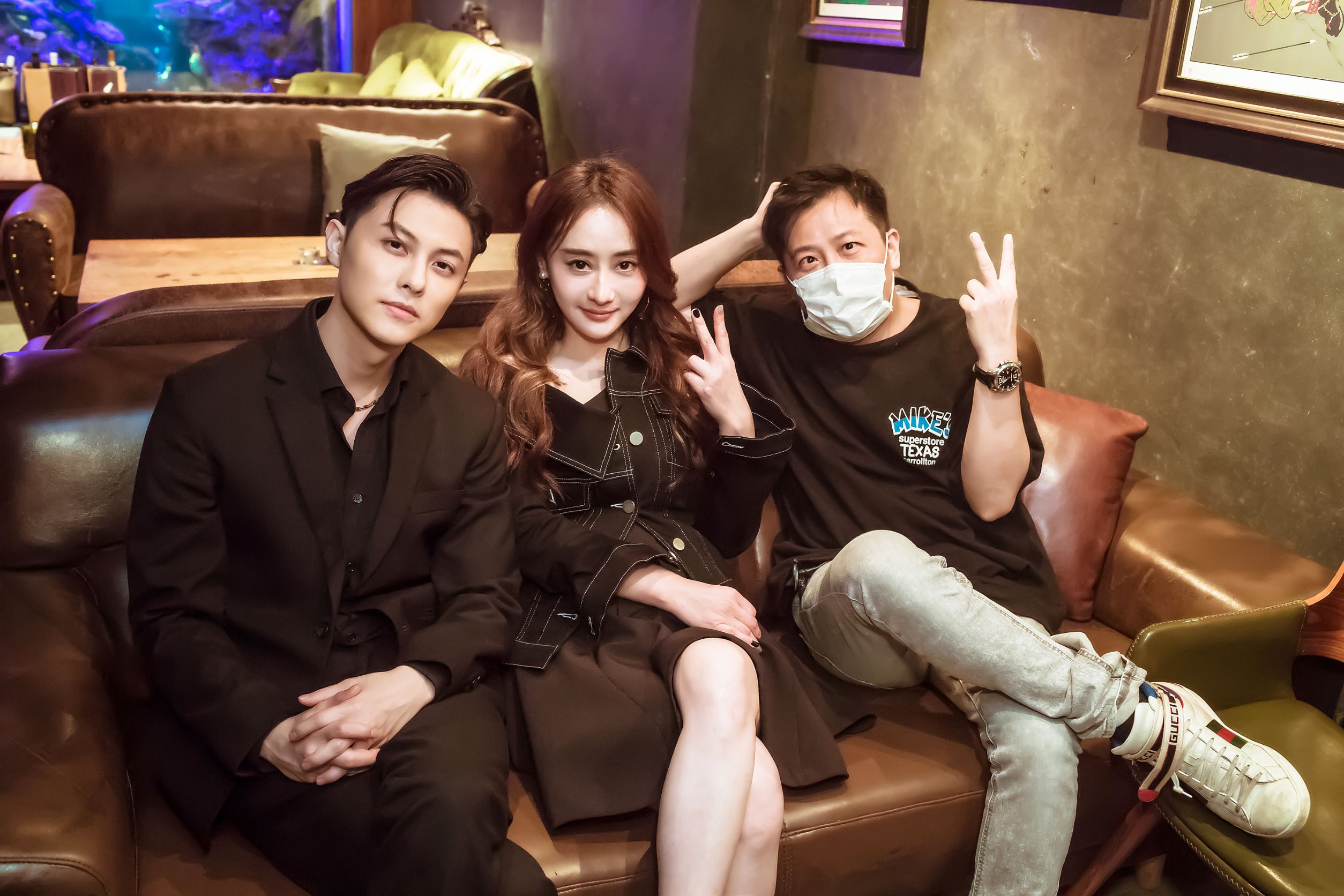 電影《山中森林》已復拍，王子（左）、陳德容（中）都是主要演員，右為導演姜寧。（禾力文創提供）