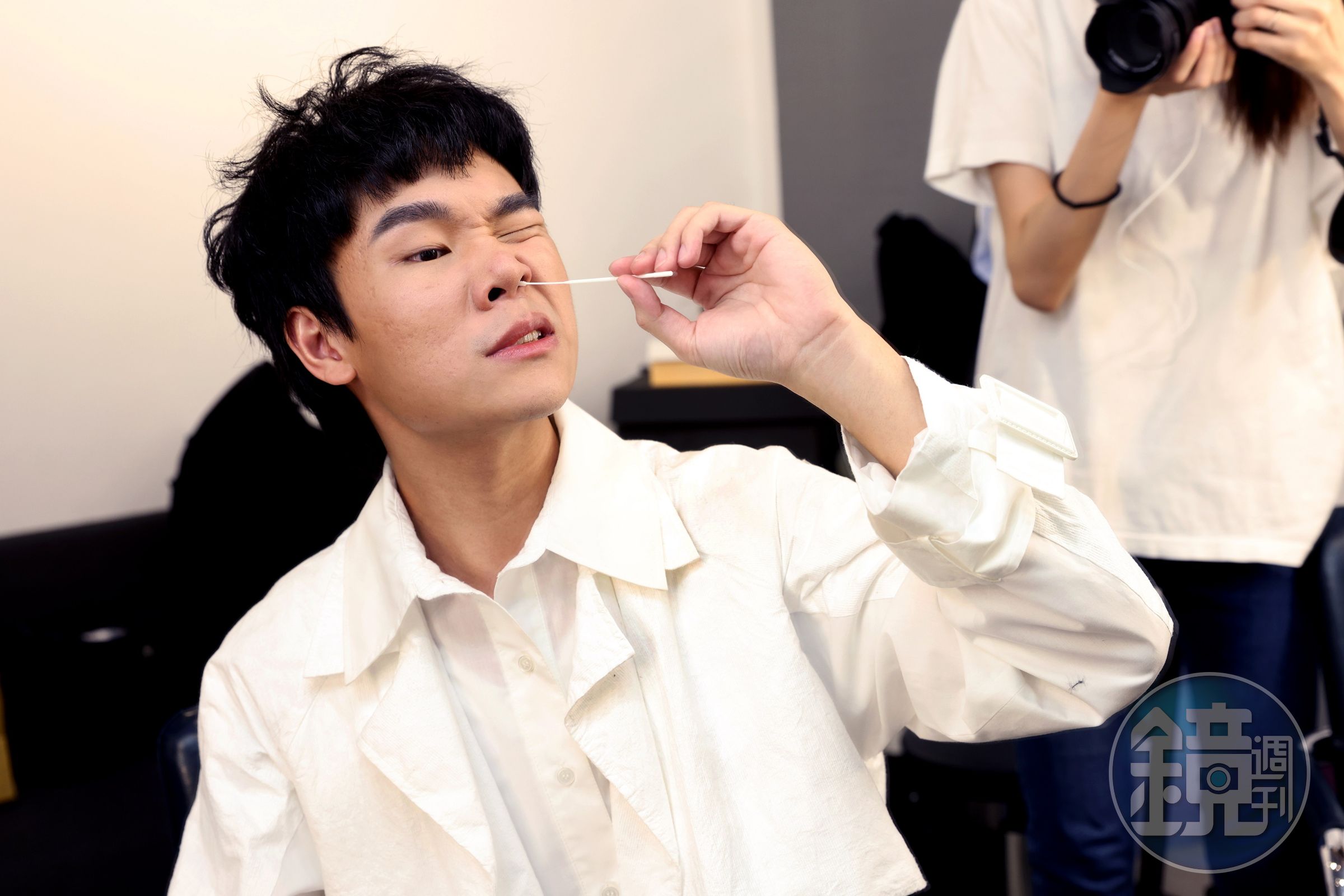 蔡明仁發片以來，已「自捅」超過10次。（一切好音樂工作室提供）