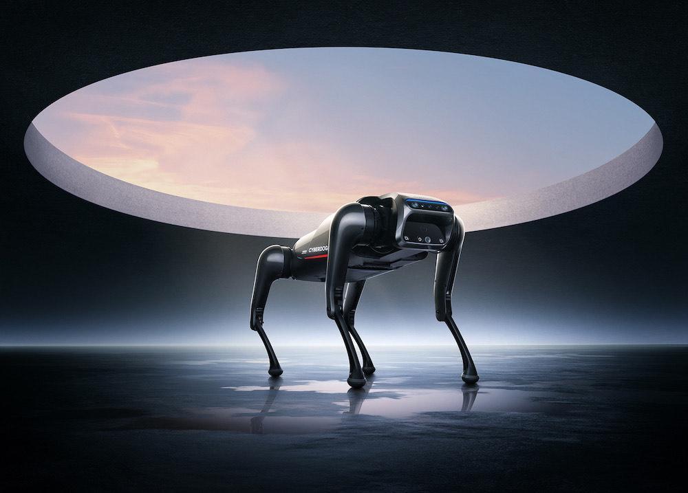 四足機器人的CyberDog，以內建高精度感知系統和感測器，使用語音、遙控器、手機等方式探測外部變化。（小米提供）
