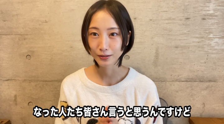松井確診後發現症狀比想像中嚴重許多，勸大家一定要小心保護自己。（翻攝自YouTube畫面）