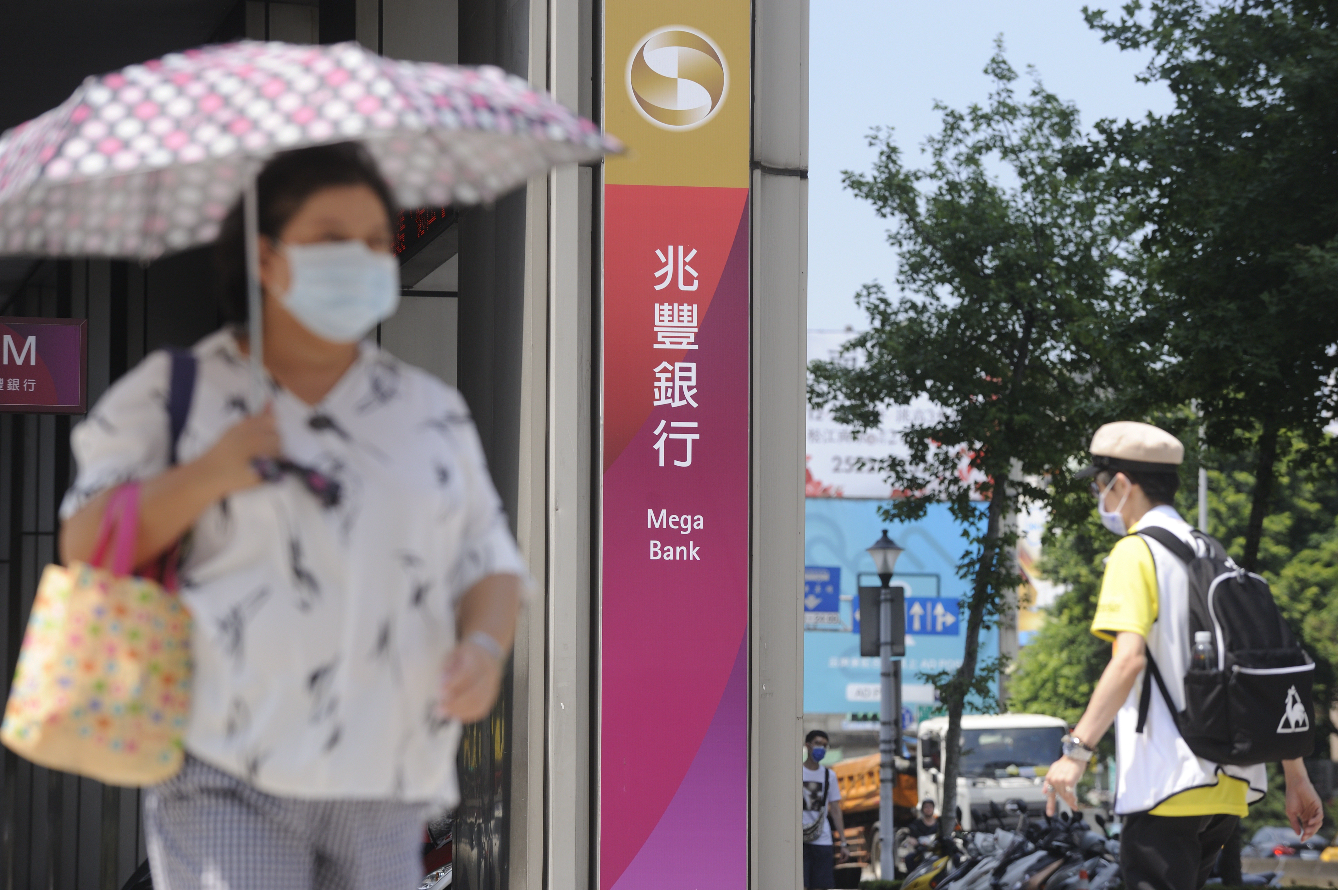 兆豐金第一大股東是財政部，是大俠武林持續專注投入的重要原因。