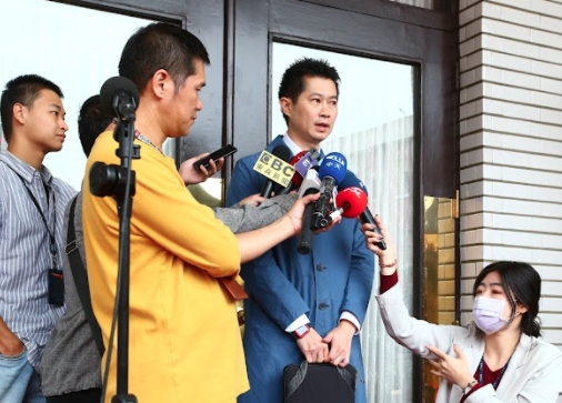 行政院前發言人丁怡銘遭告發違反食安法,北檢依罪嫌不足,給予不起訴處分。(資料照)