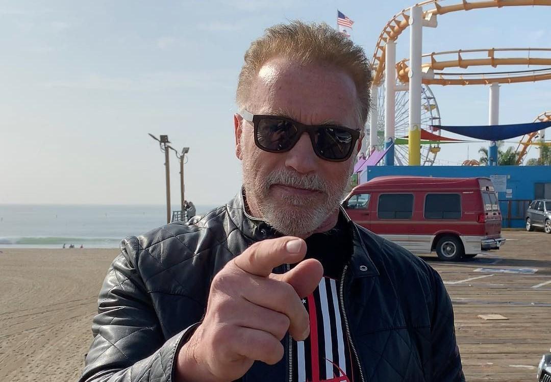 阿諾史瓦辛格呼籲趕緊去接種疫苗。(翻攝Arnold Schwarzenegger IG)