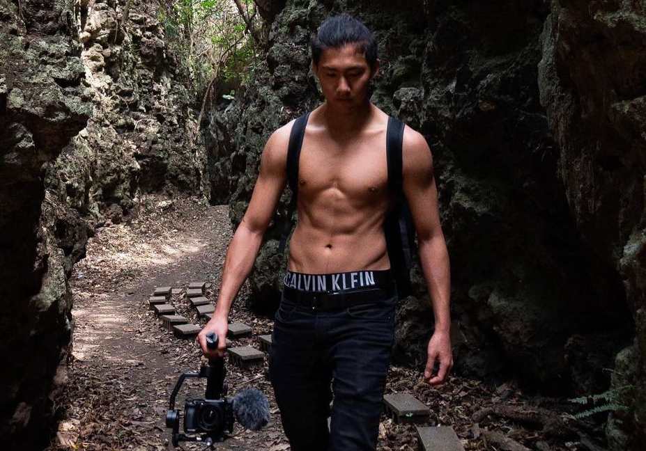 光陽第四代柯志達擁有人魚線的好身材，將代表台灣出征世錦賽自由潛水項目。（翻攝柯志達IG）