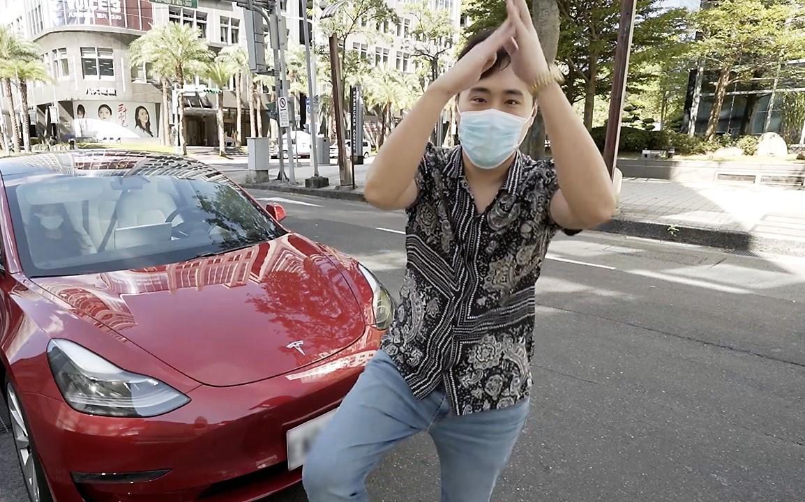 余祥銓受吳宗憲推薦,狠下心貸款購買特斯拉。(TVBS提供)