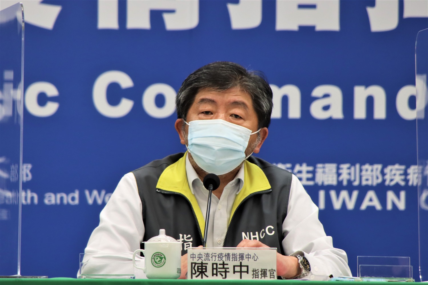 疫情指揮官陳時中堅稱3+11並非破口，引起國人譁然。（翻攝衛福部YouTube頻道）