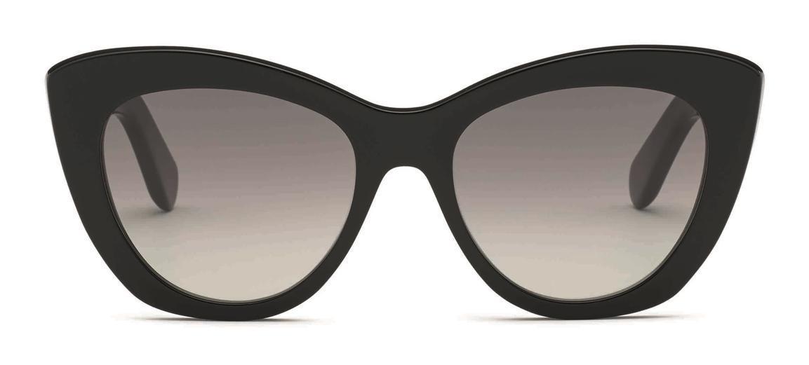Responsible Eyewear Collection黑色太陽眼鏡 NT$12,500 Salvatore Ferragamo。（Salvatore Ferragamo提供）