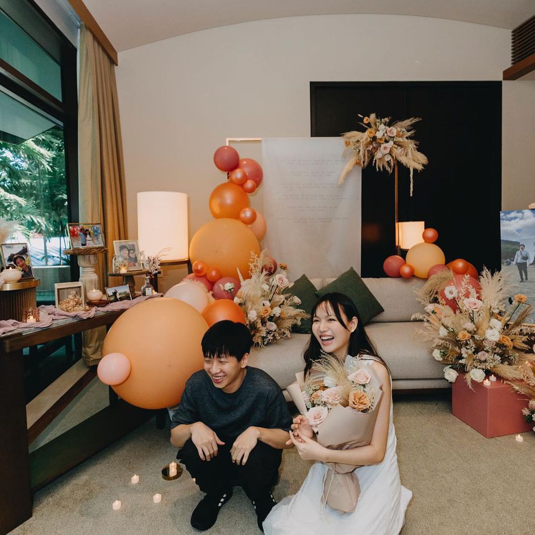 文慧如在IG上公布多張被求婚的照片，喜悅之情溢於言表。（翻攝自文慧如IG）