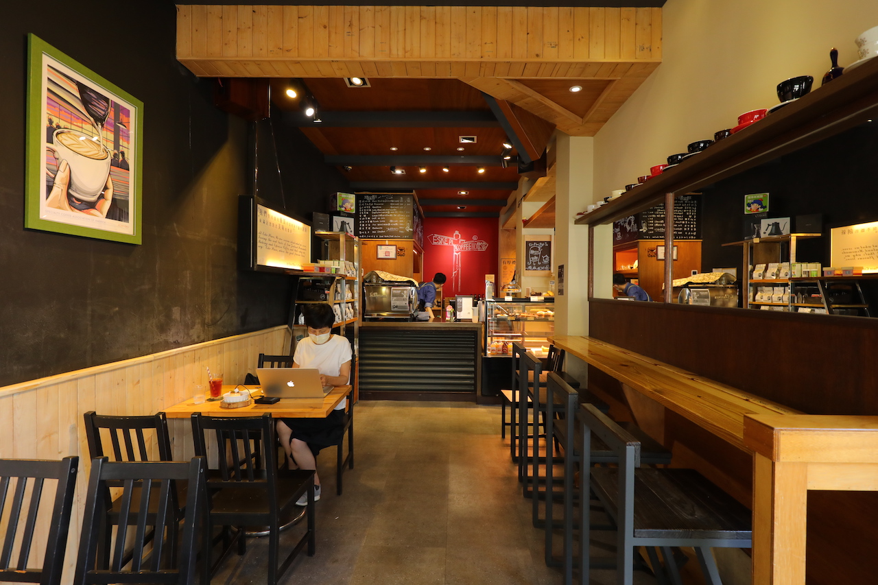 來訪「Eske Place Coffee House」之後，我真心期盼在住家旁，也能有像這樣一間理想的咖啡餐點小店。