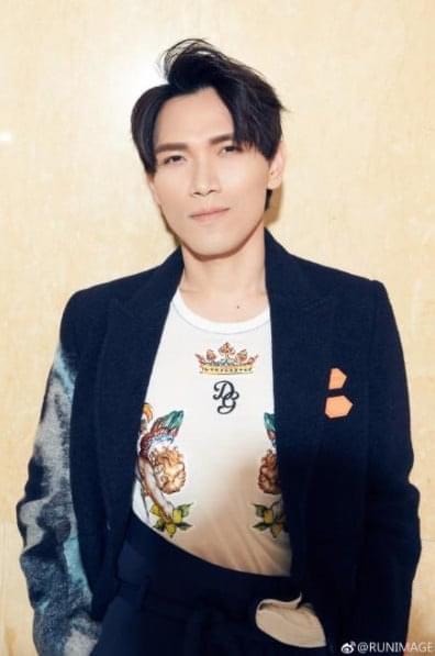楊宗緯赴陸參加歌唱競演節目《我是歌手》，聲名大噪。（翻攝自楊宗緯微博）