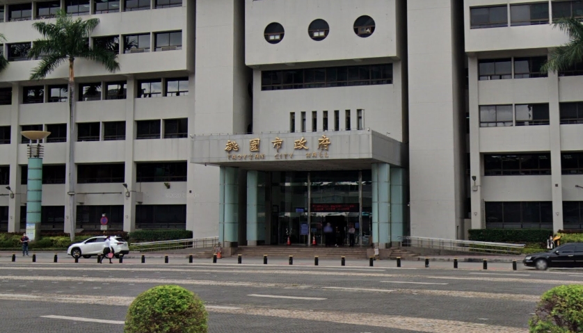 「桃園女神」女網友，昨日在臉書上PO出多張女嬰照片，她表示小孩剛吃完「竹筍炒肉絲」，更分享孩子疑似遭痛打的照片。（翻攝GOOGLE MAP）