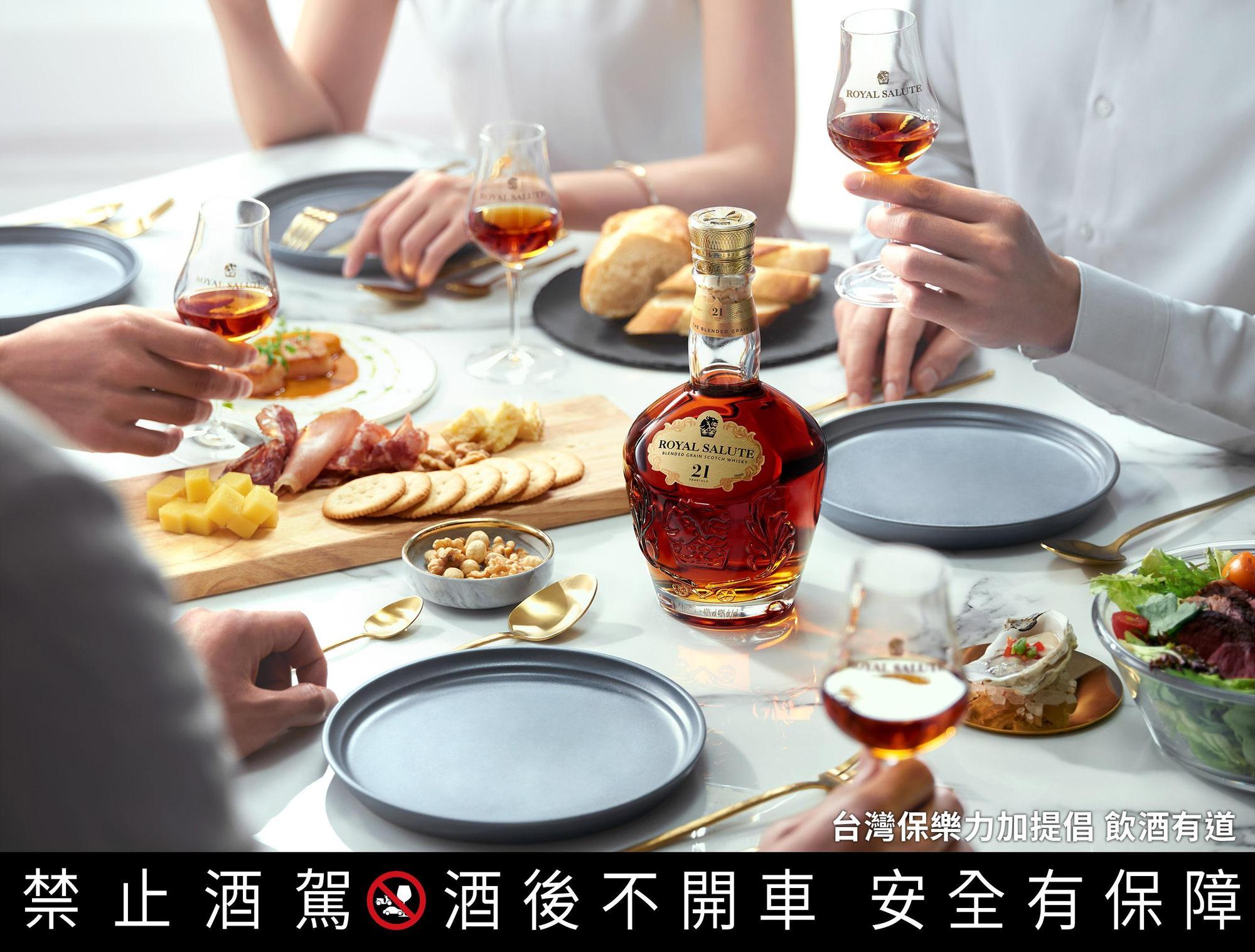 「餐桌」是葉怡蘭的美學核心,她認為品味「王者之鑽」的最佳方式,就是帶上餐桌