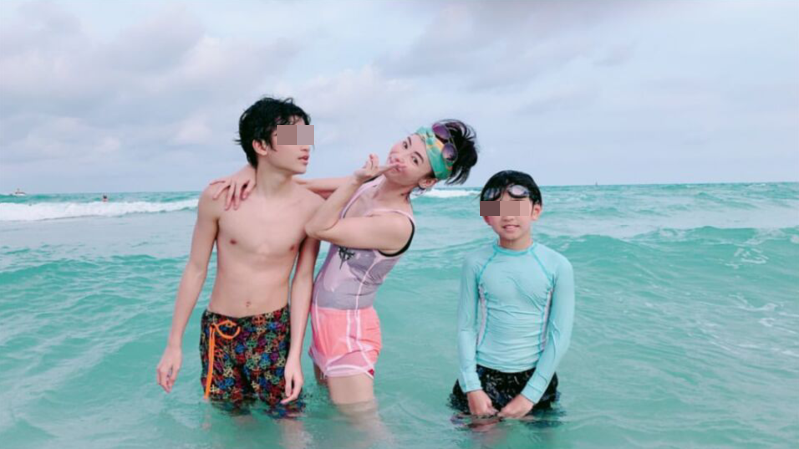 張栢芝獨力撫養3個兒子長大，其中與謝霆鋒所生的Lucas與Quintus學業表現相當優秀。（網路圖片）