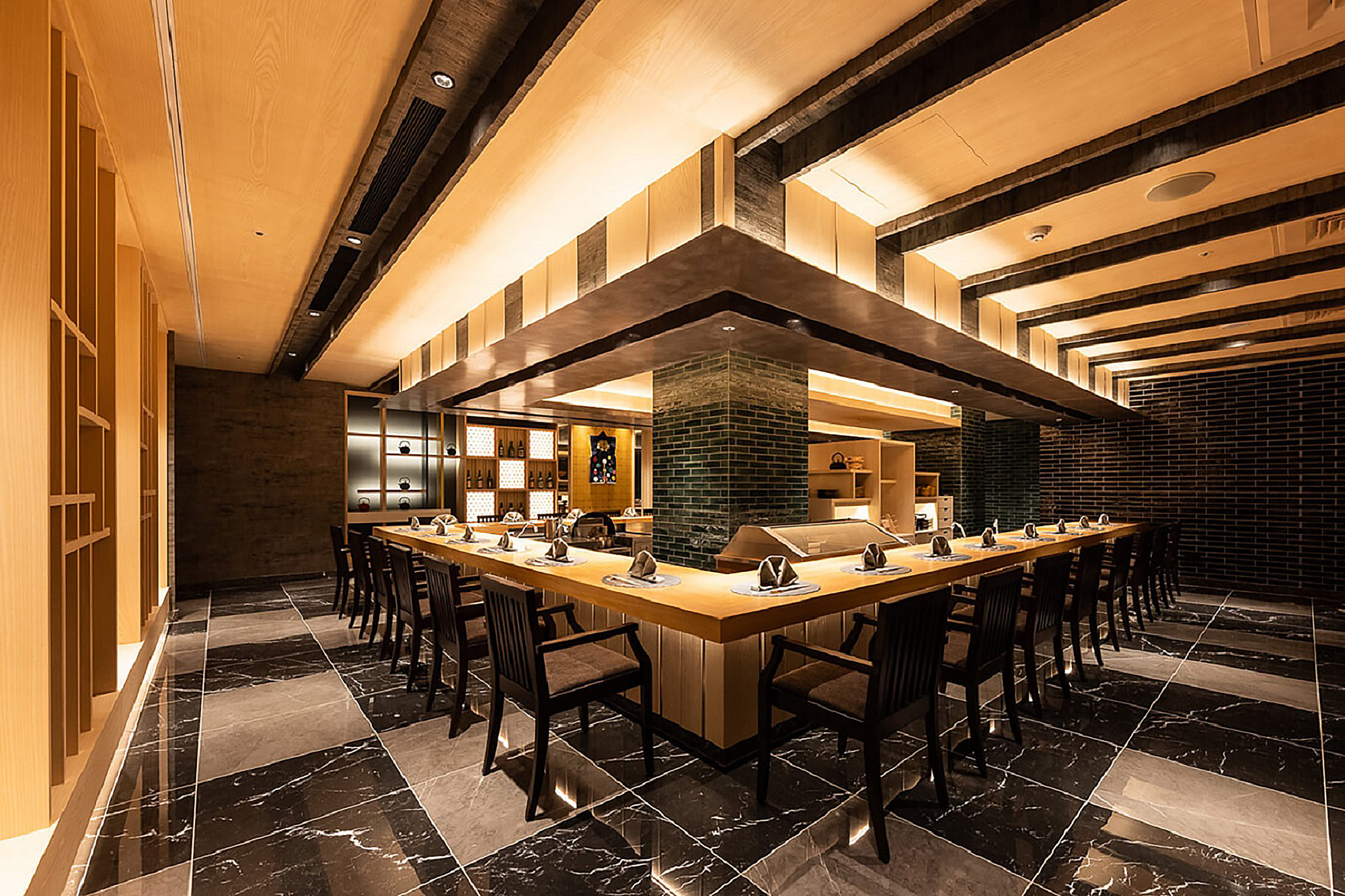 進駐飯店的「はや瀬HAYASE」餐廳，也是首次跨足海外市場，提供饕客最正統的雙人日式懷石料理。（KLOOK提供）