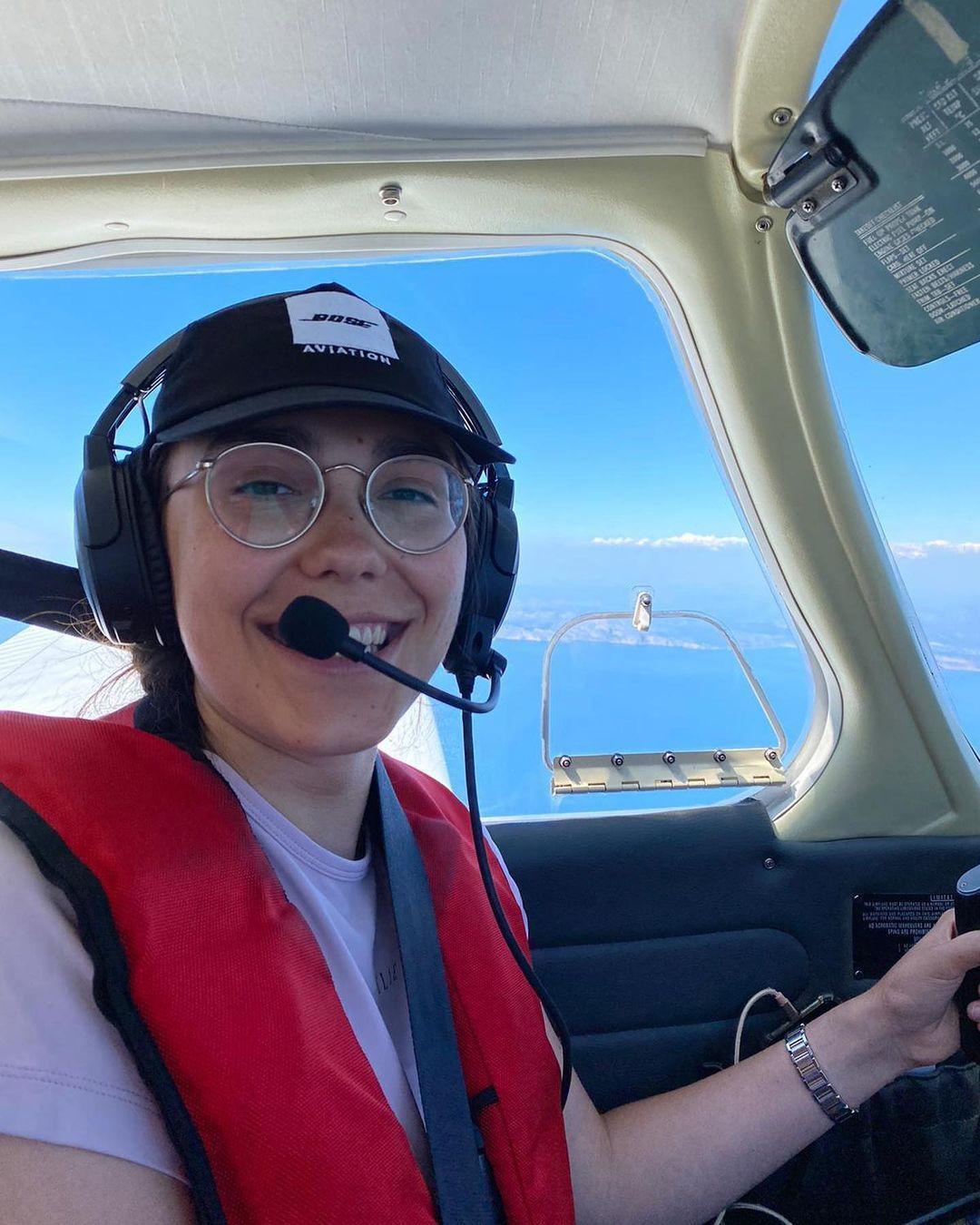 萊拉的飛行旅途計劃維持3個月。(翻攝Zara Rutherford IG)