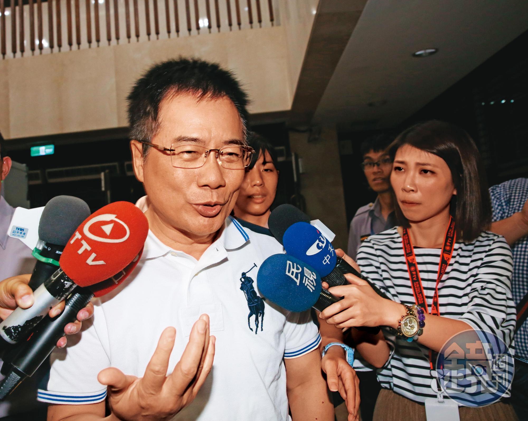 前立委蔡正元(圖)引進郭台強、羅玉珍夫婦買中影後,自己曾任中影董事長,卻因侵占中影減資款遭收押。