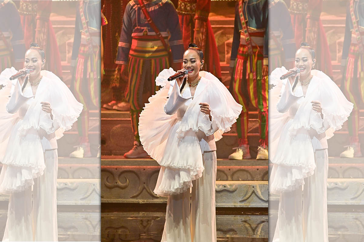 阿爆擔任第32屆金曲獎開場表演嘉賓。（台視提供）