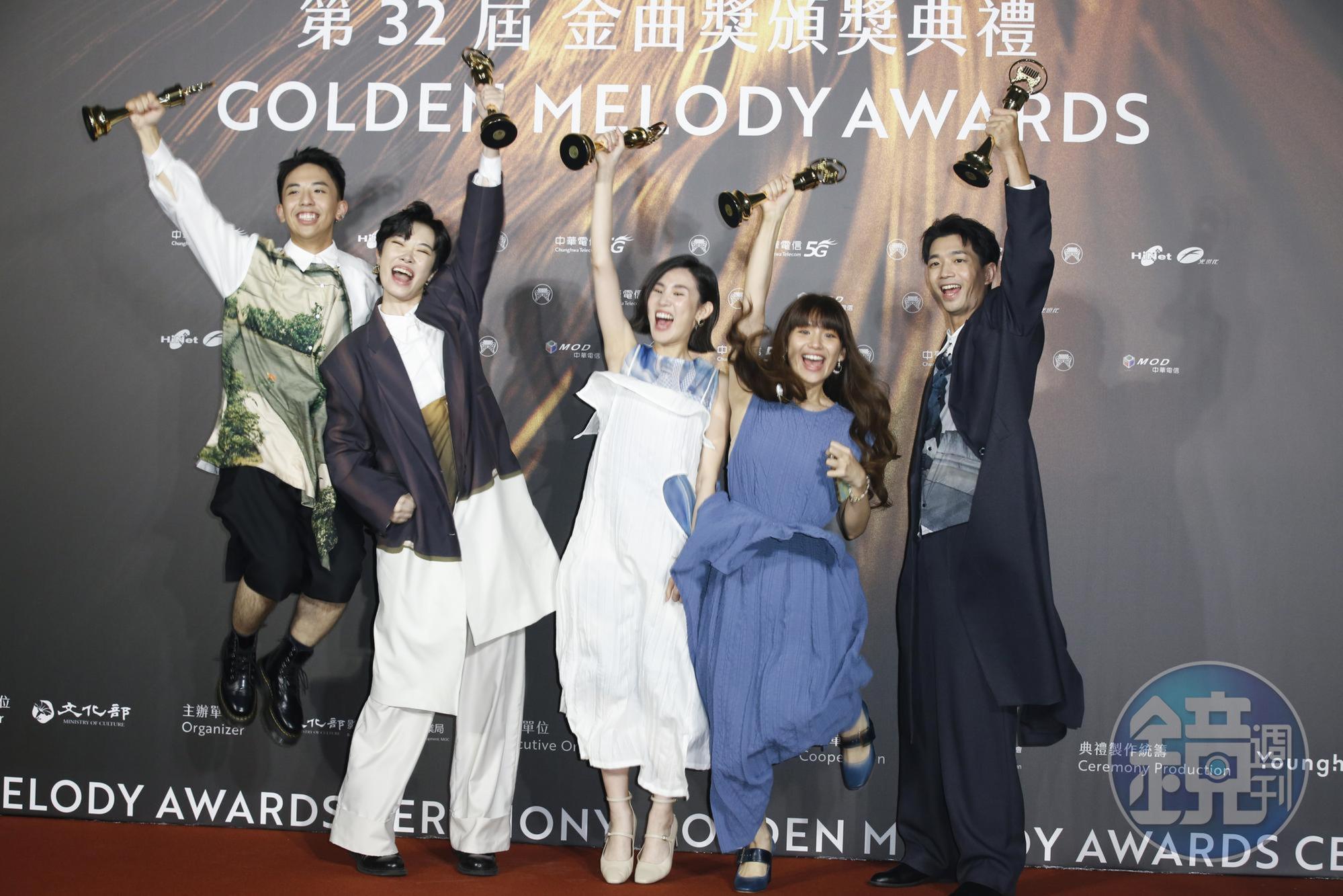 尋人啟事獲得最佳演唱組合獎。