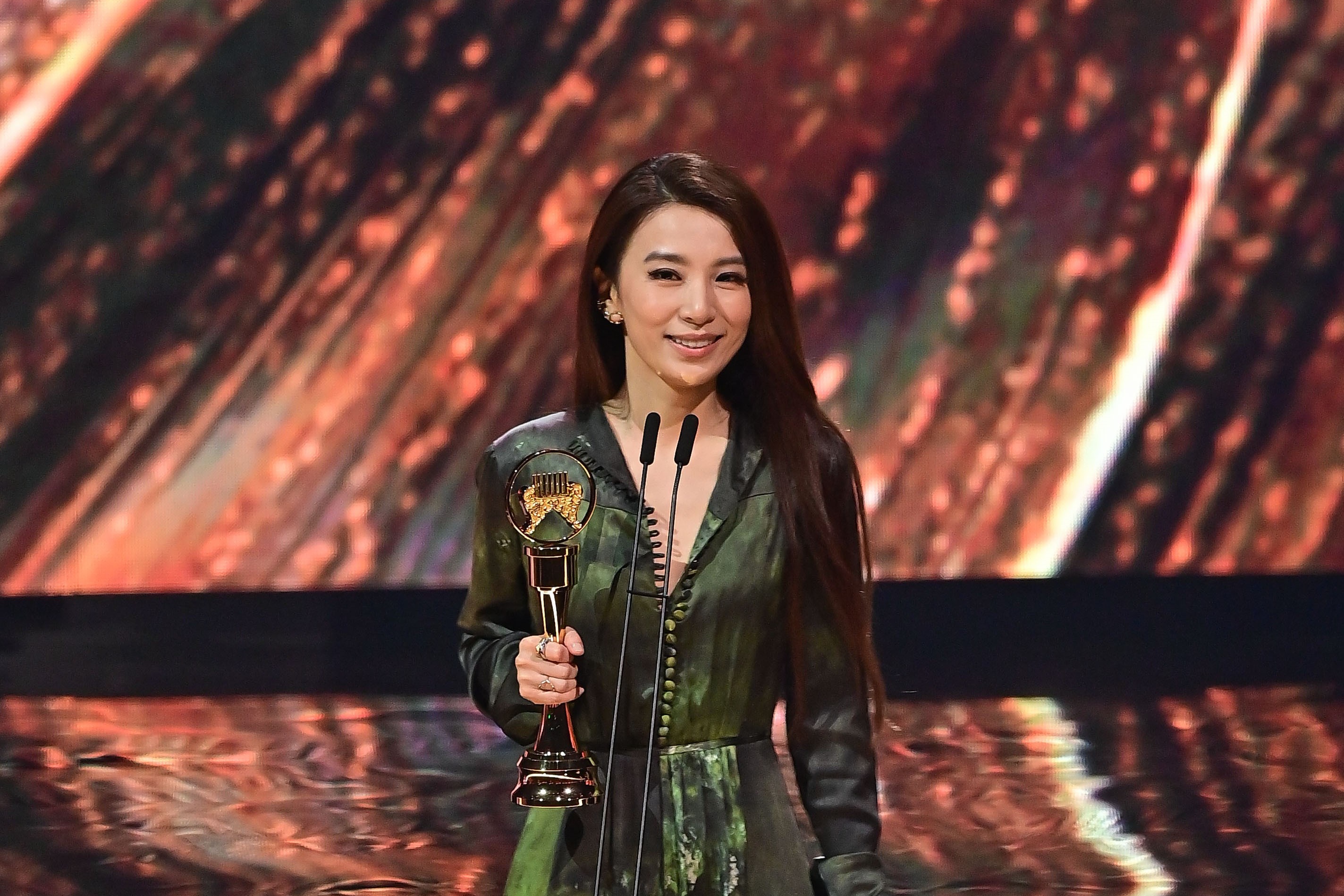 田馥甄順利奪得第32屆金曲獎歌后寶座。（台視提供）