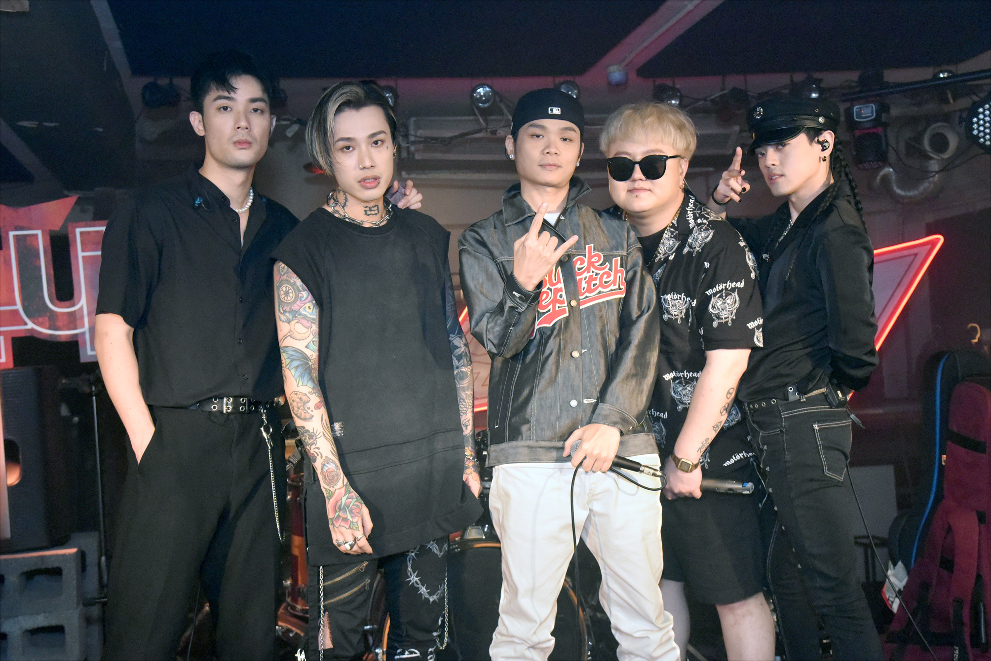 TRASH樂團8月21日舉辦了第一場有粉絲到場的《TRASH小廢物FAN PARTY》。（MTV台提供）