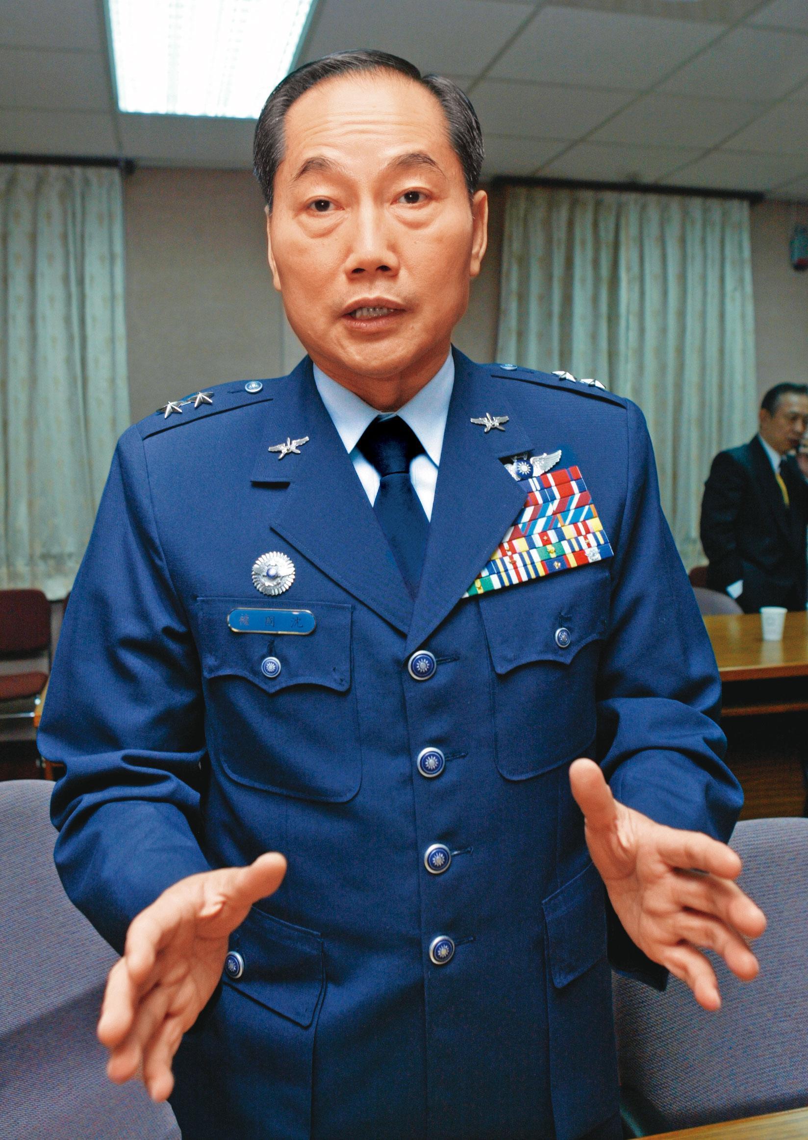 前空軍司令、退役二級上將沈國禎曾2度赴中國廣州球敘,並與當地國安官員碰面,成中共吸收目標,一併遭檢調約談。(聯合知識庫)