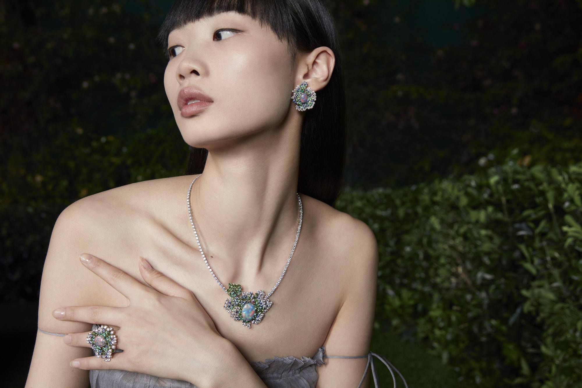 Dior Joaillerie舉辦Dior Rose高級珠寶暨腕錶展，此次展出的珠寶總價值超過38億台幣。（DIOR提供）
