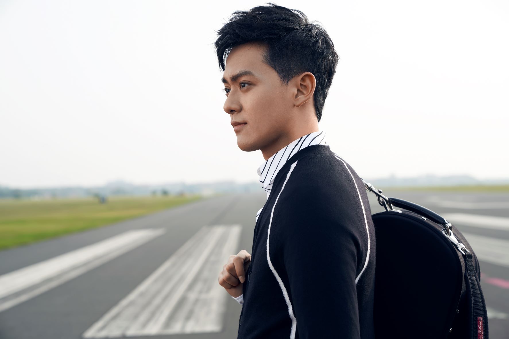 小提琴家曾宇謙下月底將在台灣舉行5場巡迴表演。（牛耳藝術提供）