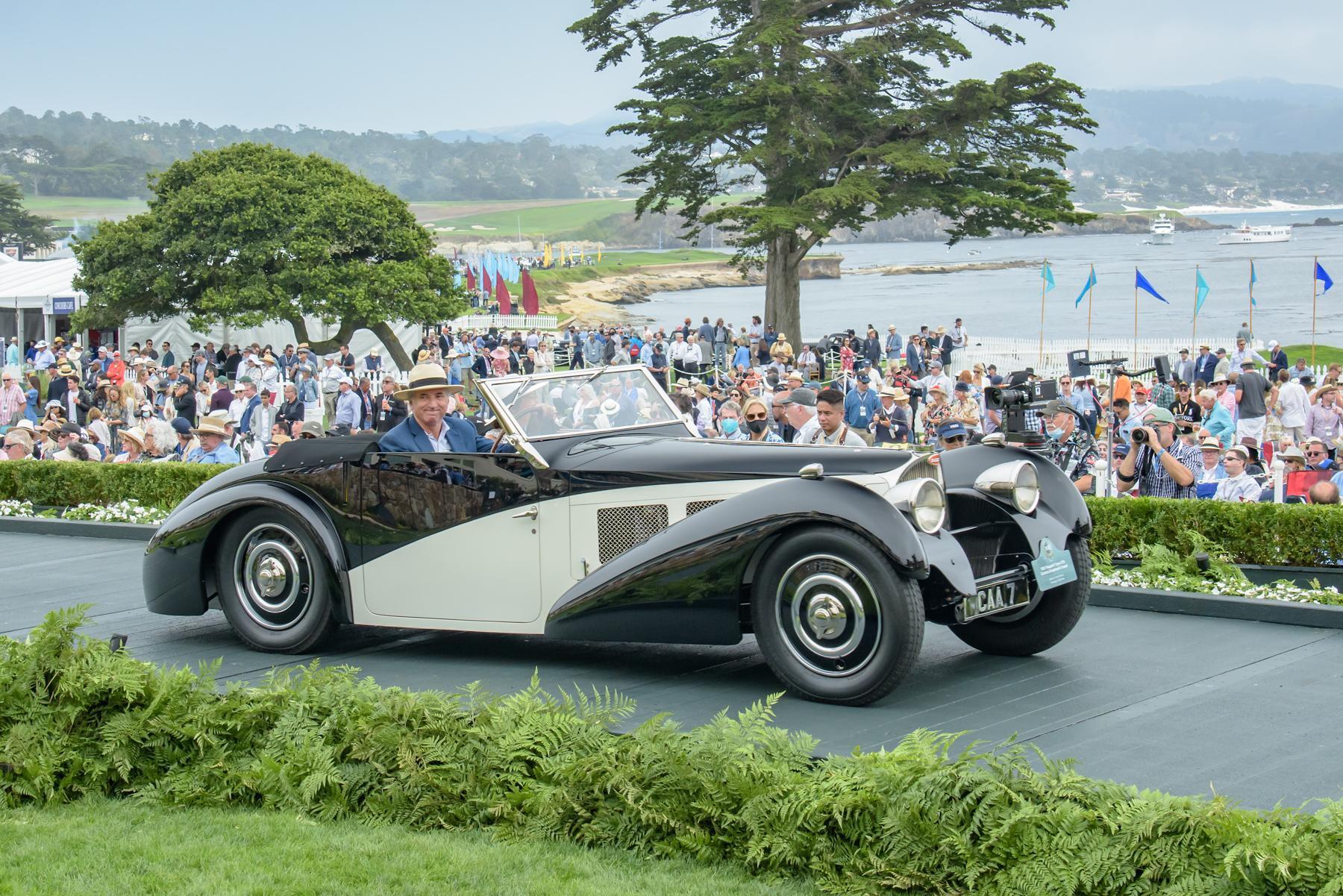 1937 年BUGGATI Type 57S Corsica Drophead Coupé。