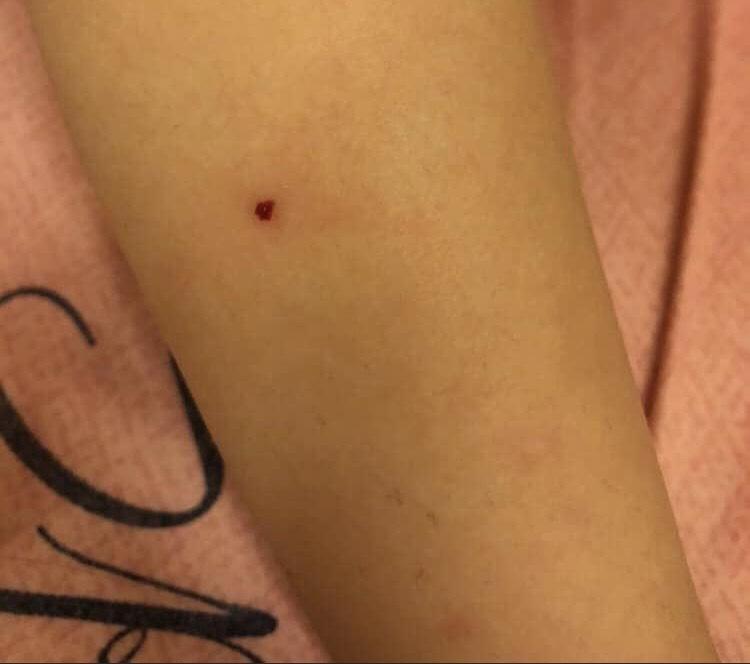 學童遭到該校老師不當管教，該生家長已提告。（讀者提供）