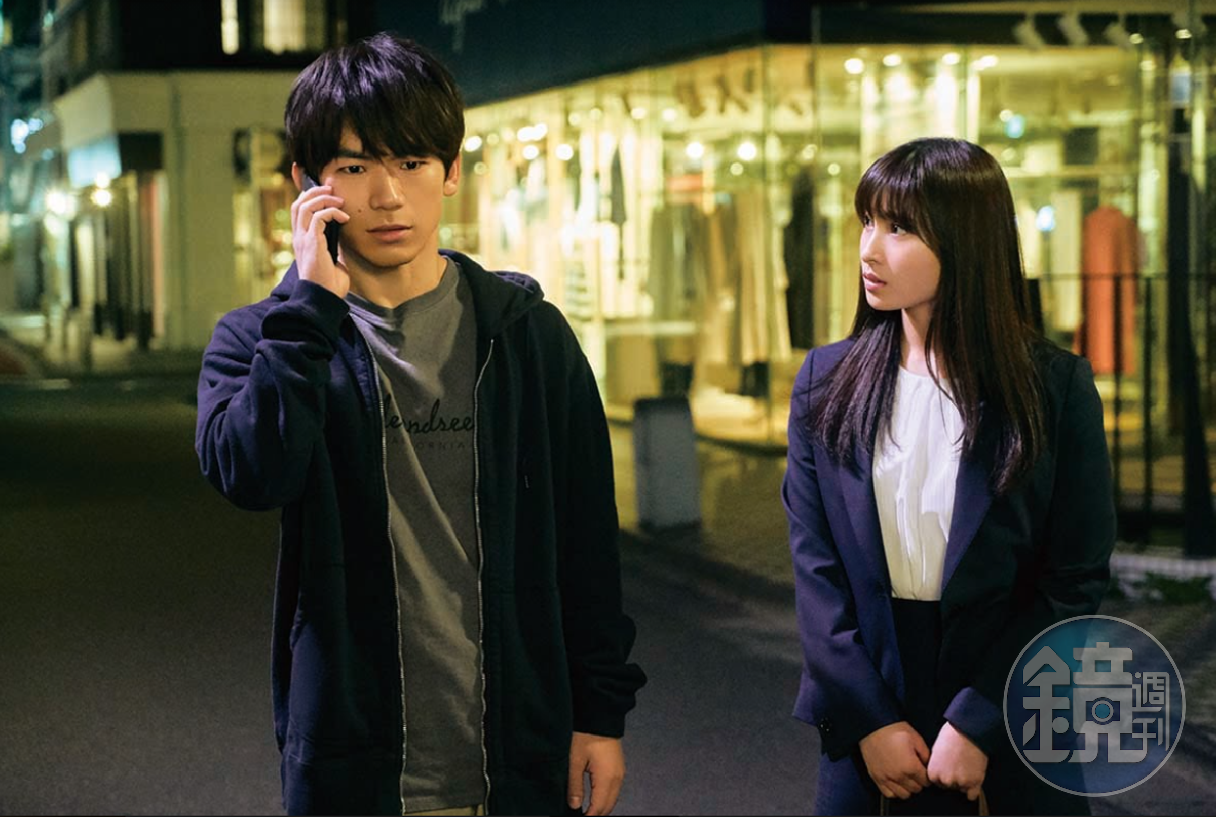 NAOTO（左）首次和土屋太鳳搭檔演出電影《強運燒肉饌》，導演透露看中他的生澀感。（鴻聯國際提供）