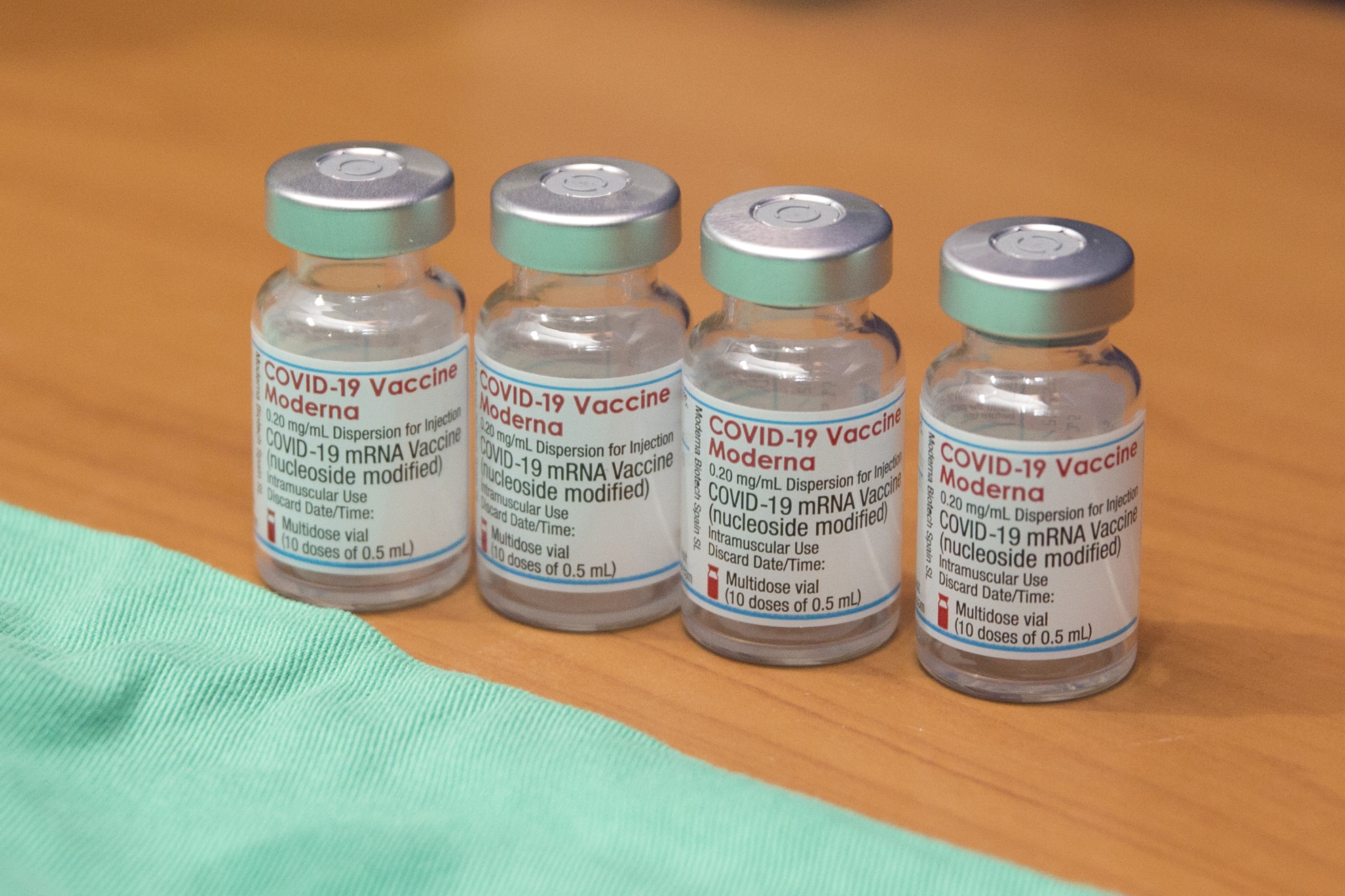 日本境內的莫德納疫苗發現裝載的瓶子含有外來物質，當局已停用約160萬劑。（示意圖，本刊資料照）