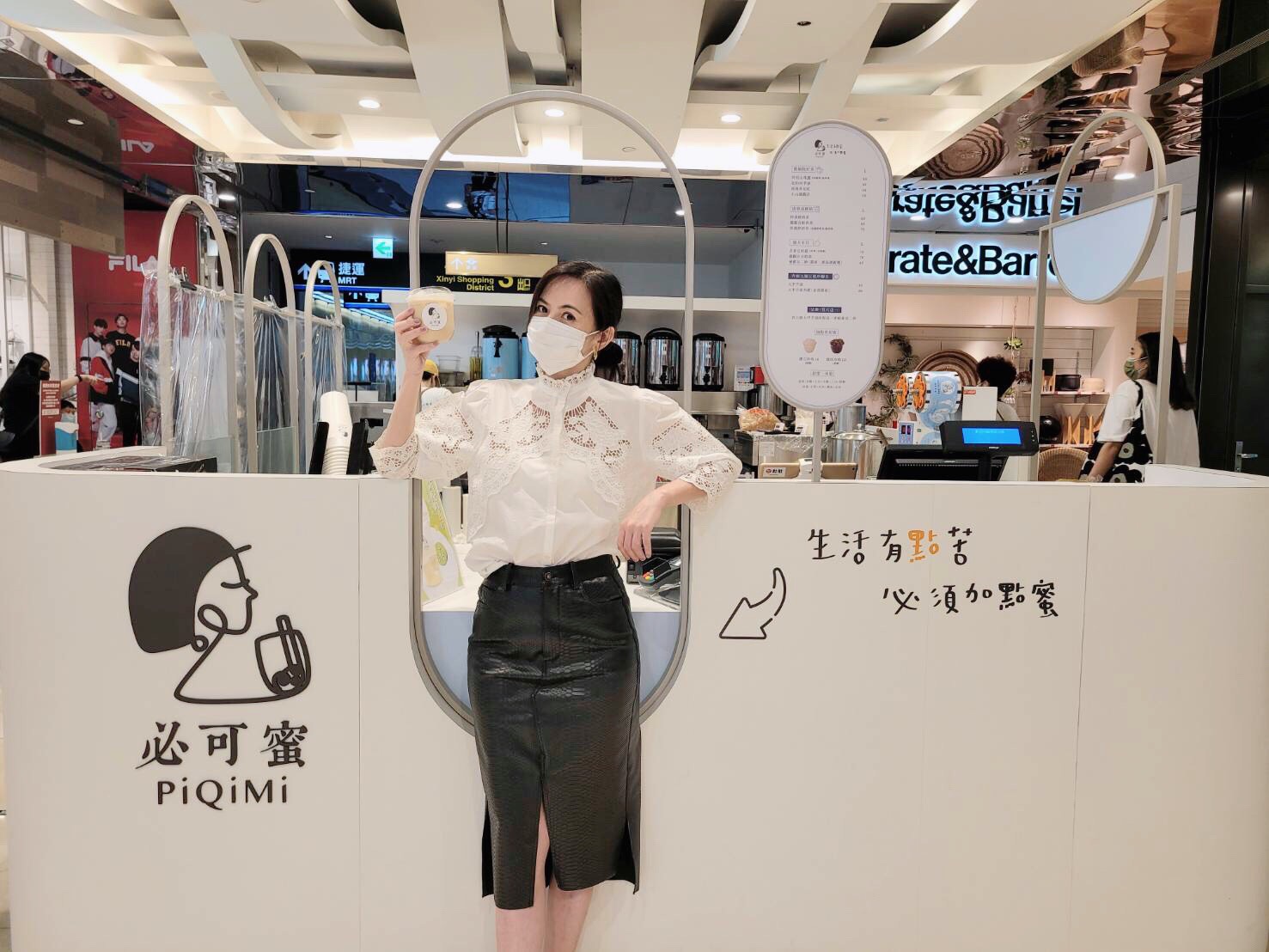 簡沛恩將於信義微風之夜，化身一日店長，並大搞跨業創意，與JOHNNIE WALKER合作一日限定款「雪炸茶奶」。（必可蜜提供）