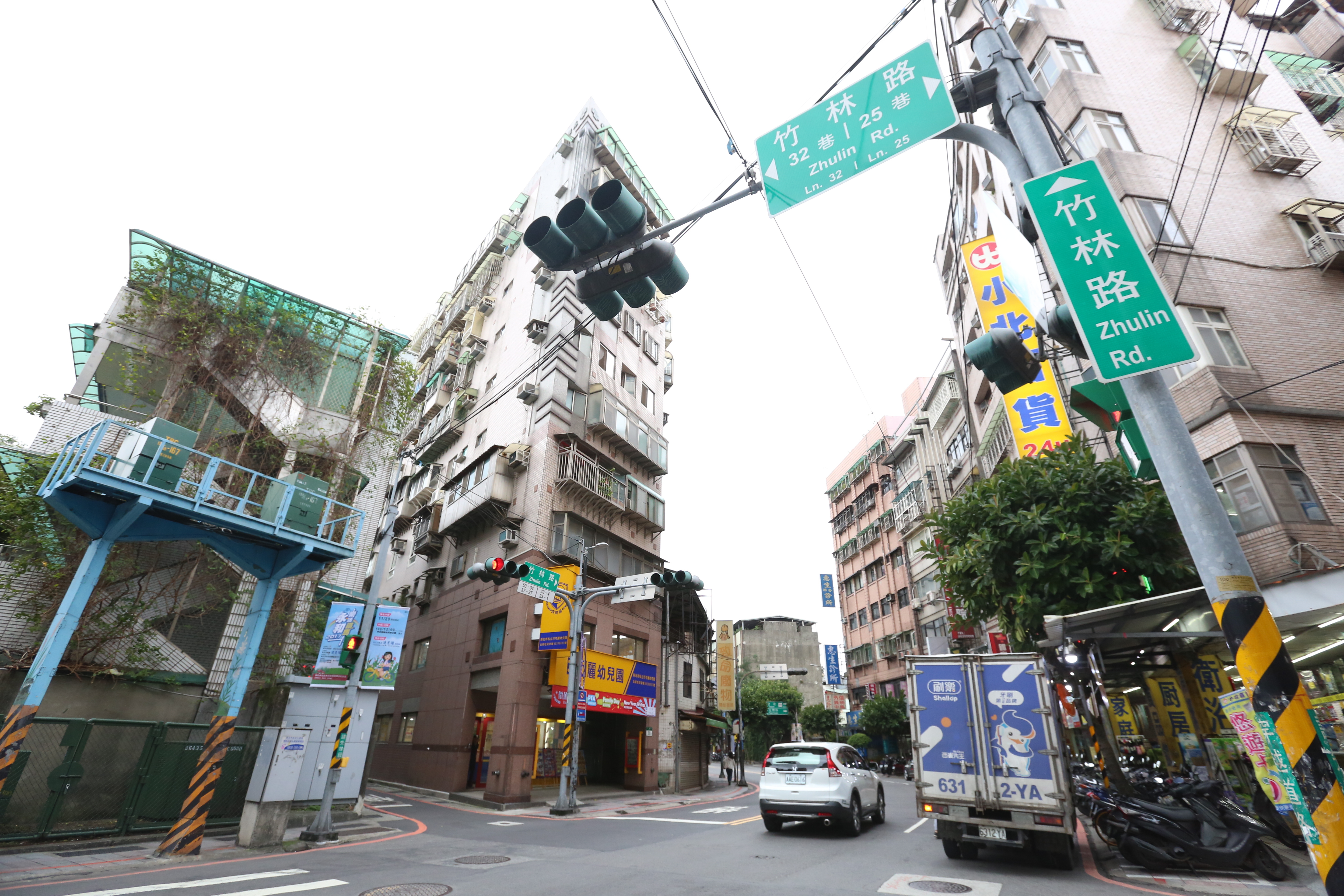 與天道盟、四海幫並列為台灣三大黑幫的竹聯幫，1957年正式成立於現今新北市永和區竹林路一帶。圖為近期所攝。