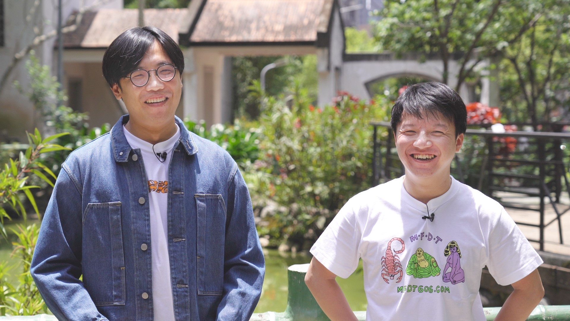 台灣人氣Podcast「台灣通勤第一品牌」主持人李毅誠（左）、何勁旻（右）曾是《誰來晚餐》的受訪家庭。（公視提供）