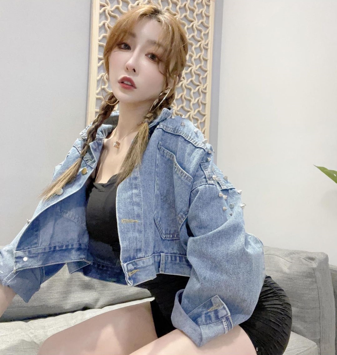 雪碧愛美不手軟，10年狂砸400萬元保持美貌。（翻攝自雪碧IG）