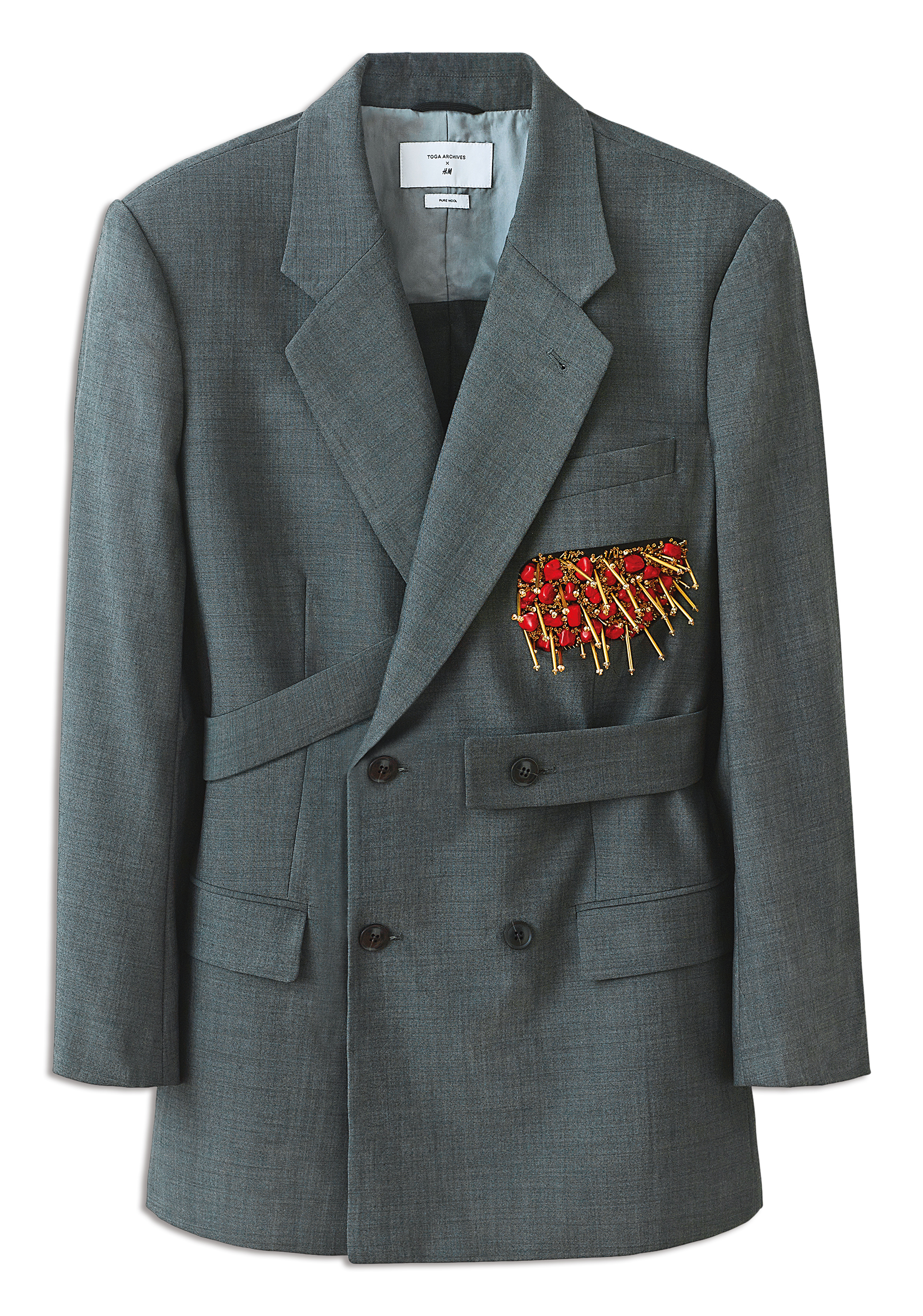 綴飾西服外套 NT$4,999。(H&M提供)
