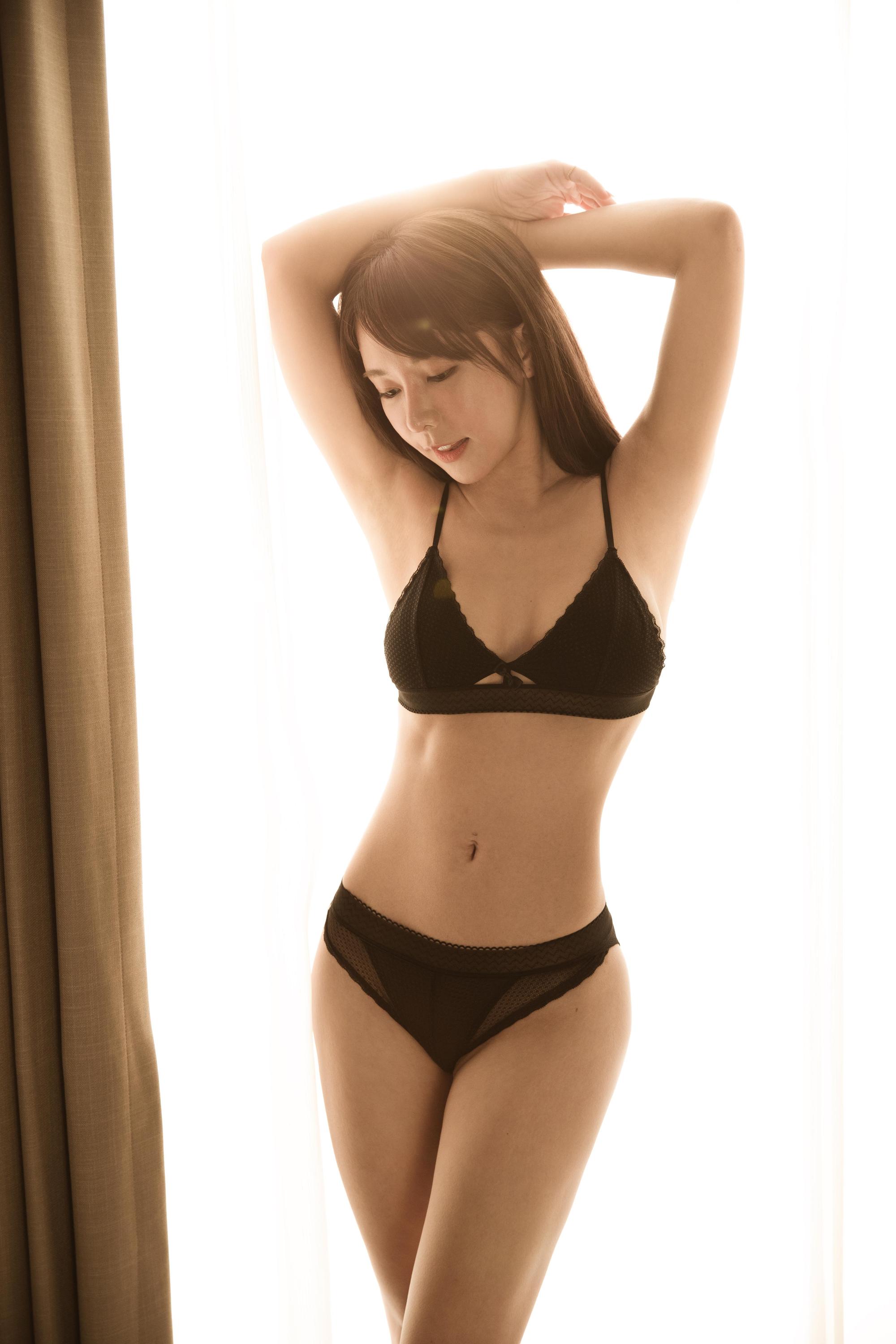 巫苡萱透露這是最後一本電子寫真,之後將出實體版。(尖端出版)