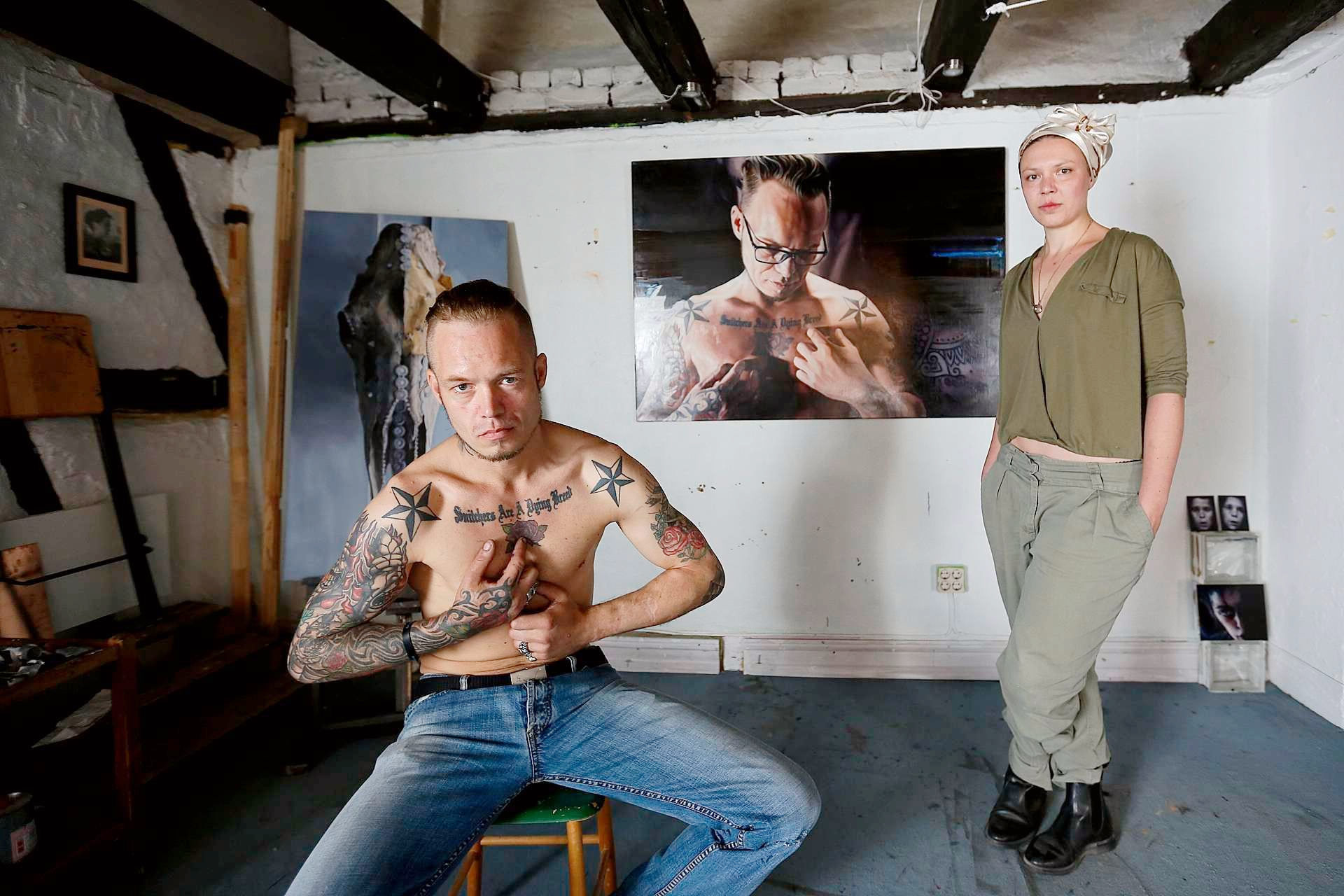 偷畫賊大費周章偷走女畫家畫作，竟令畫家動起為小偷作畫的念頭。（海鵬）