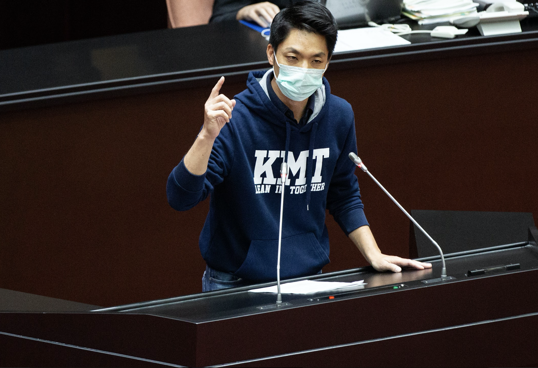 國民黨立委蔣萬安今 （28）日受訪時批評，陳時中的比喻荒謬且不倫不類，為「現代版晉惠帝」。（本刊資料照）