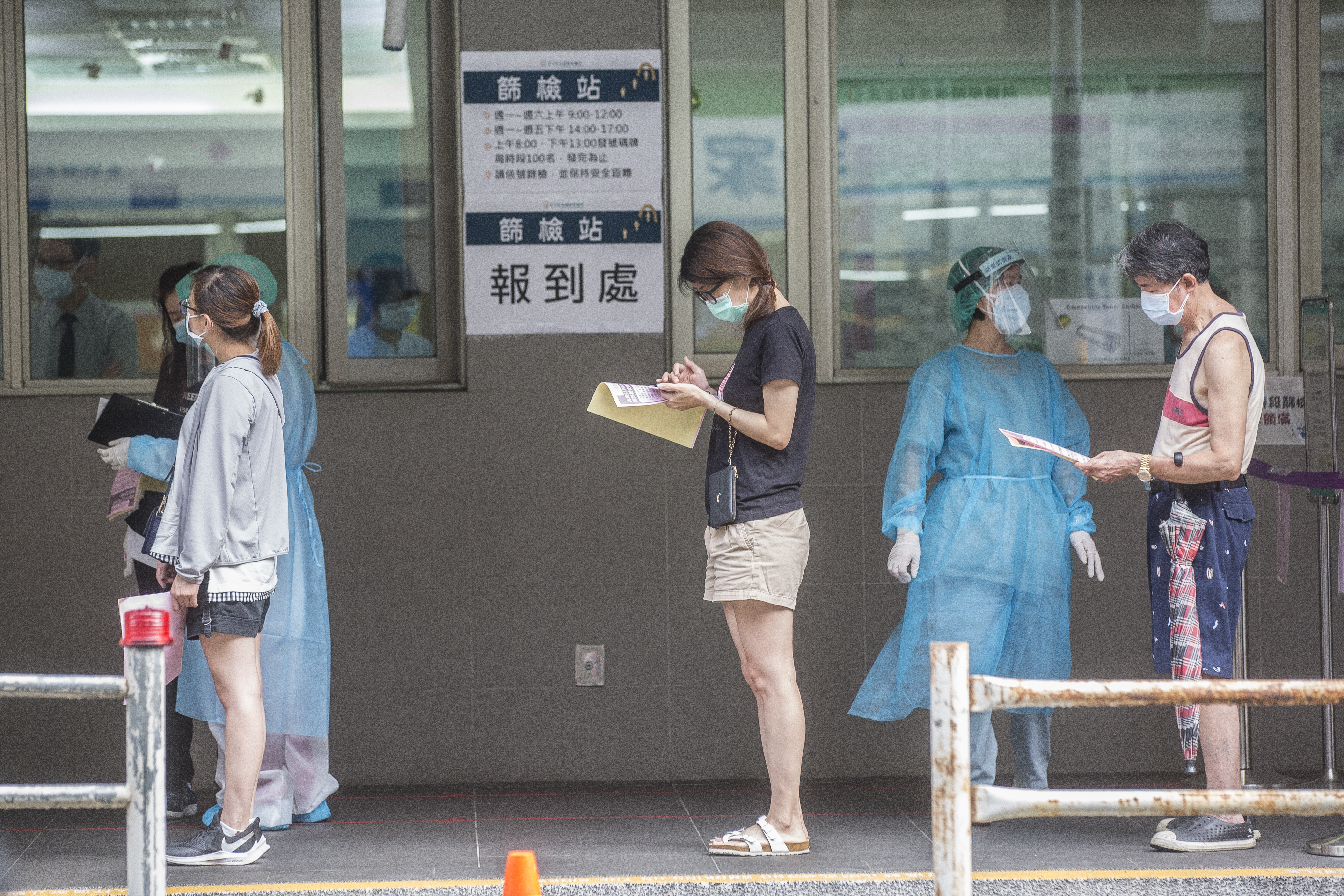 沈政男醫師認為，目前最該擔心的是長榮機師出現突破性感染，他憂心恐成下一個破口。（本刊資料照）