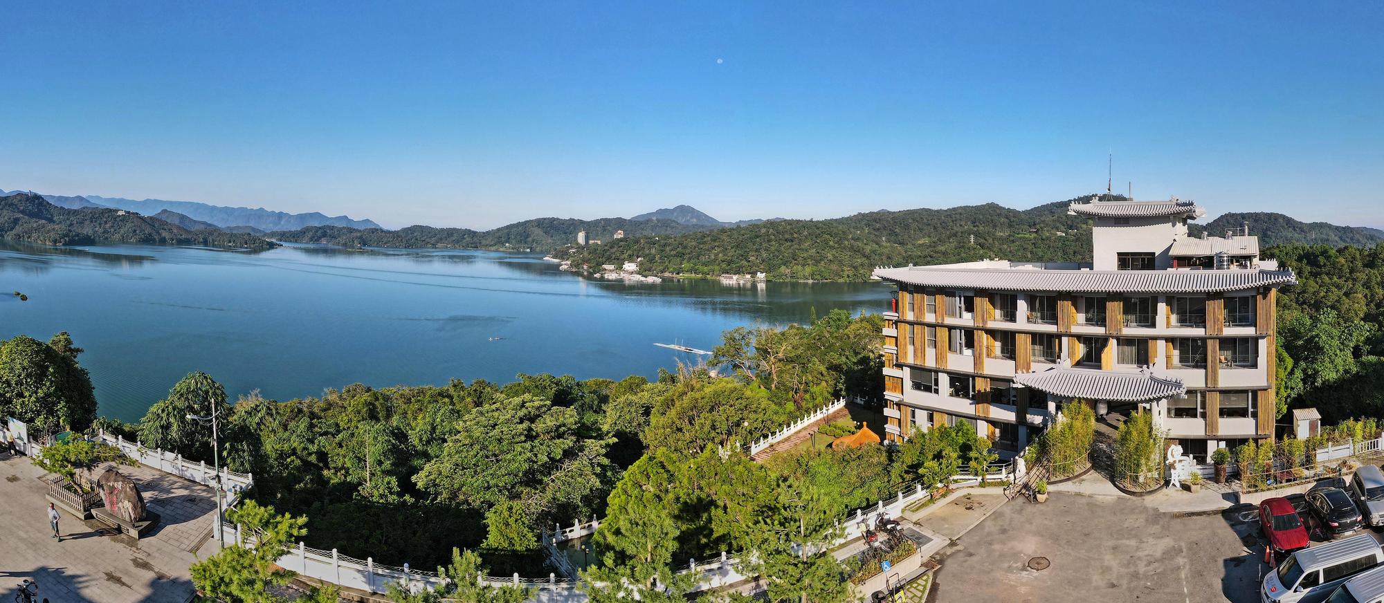 承億文旅潭日月地點絕佳，坐擁日月潭第一排景觀。（承億文旅提供）