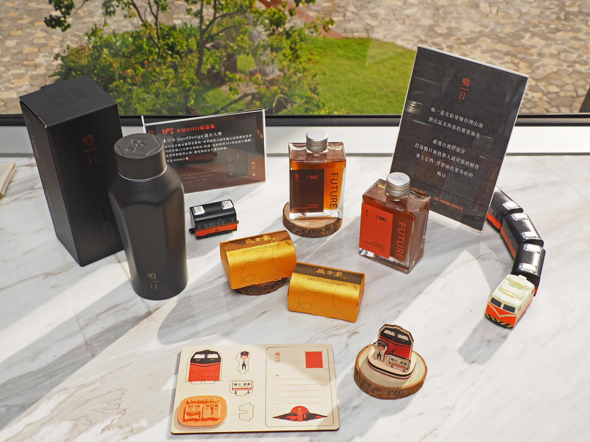 為迎接鳴日號啟航，中秋節、雙十節兩趟連假限定航次，加碼贈送市價近2千元的「秋日連假限定鳴日禮」。（雄獅旅遊提供）