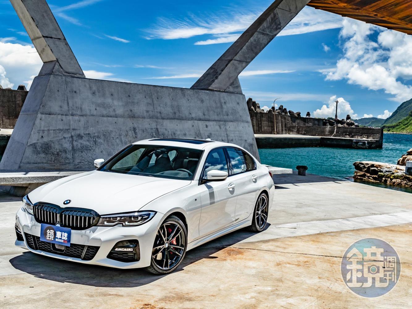 BMW 330i M Sport Midnight Edition夜型版